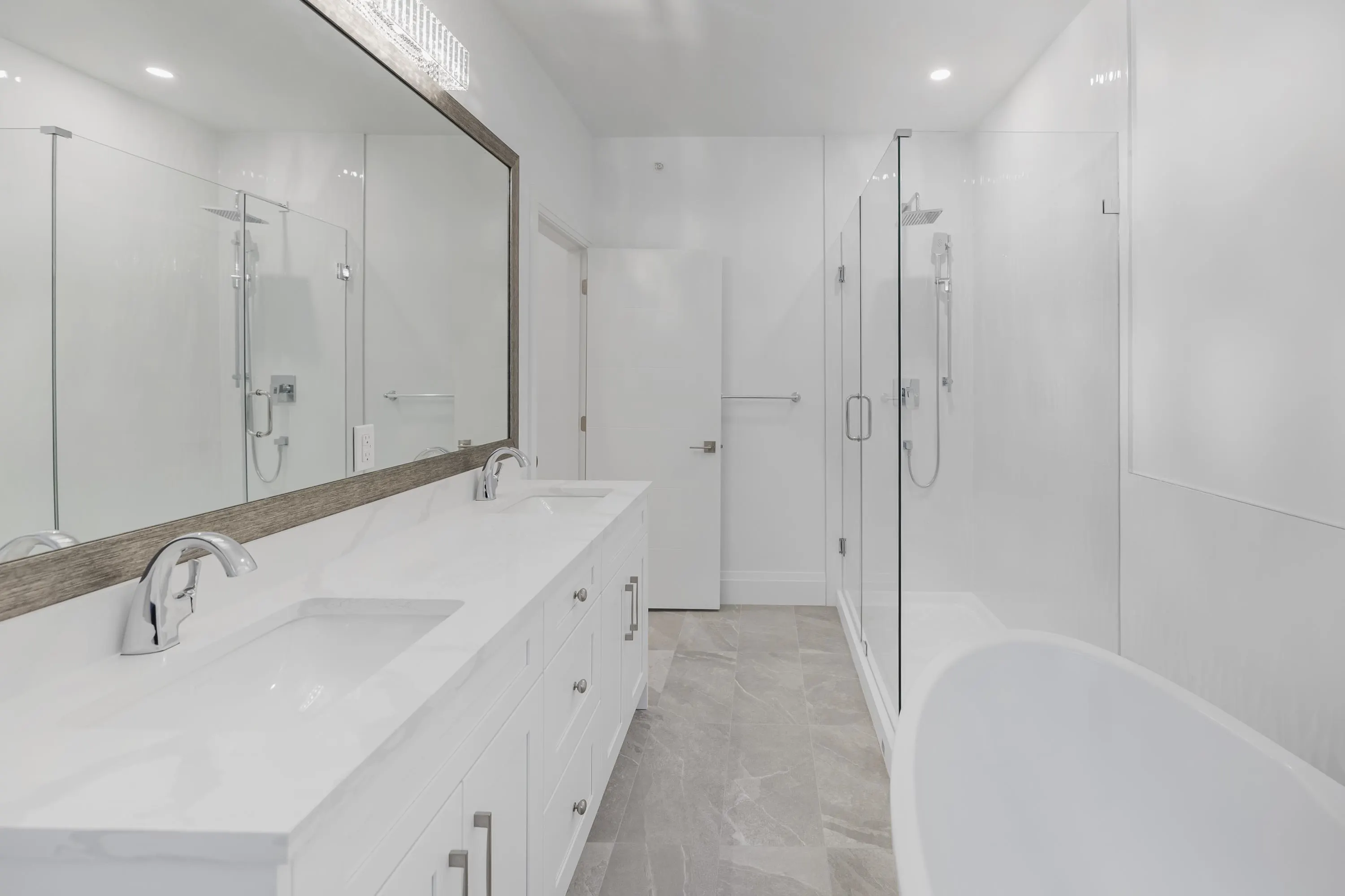 1246 Pitt River Road