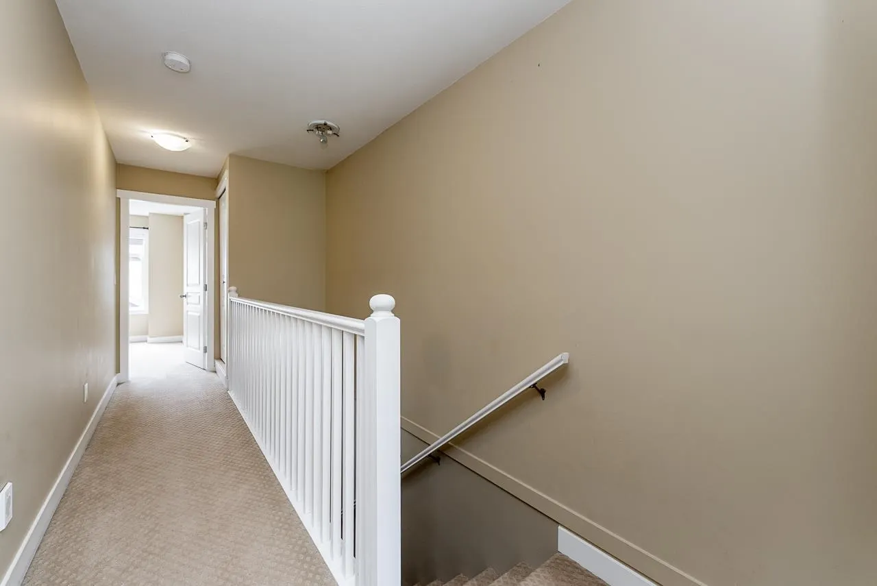64 8676 158 Street