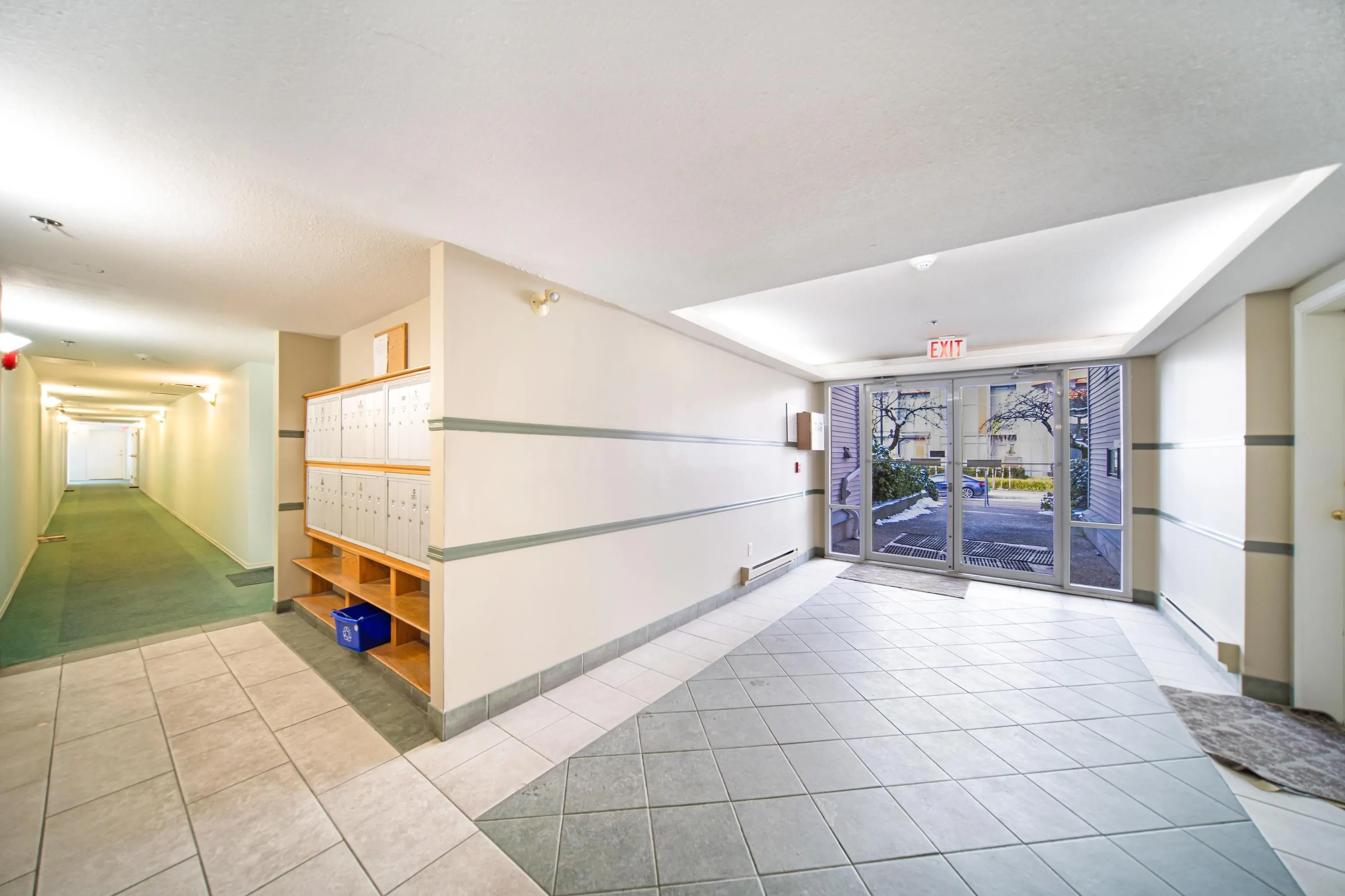1175 Heffley Crescent