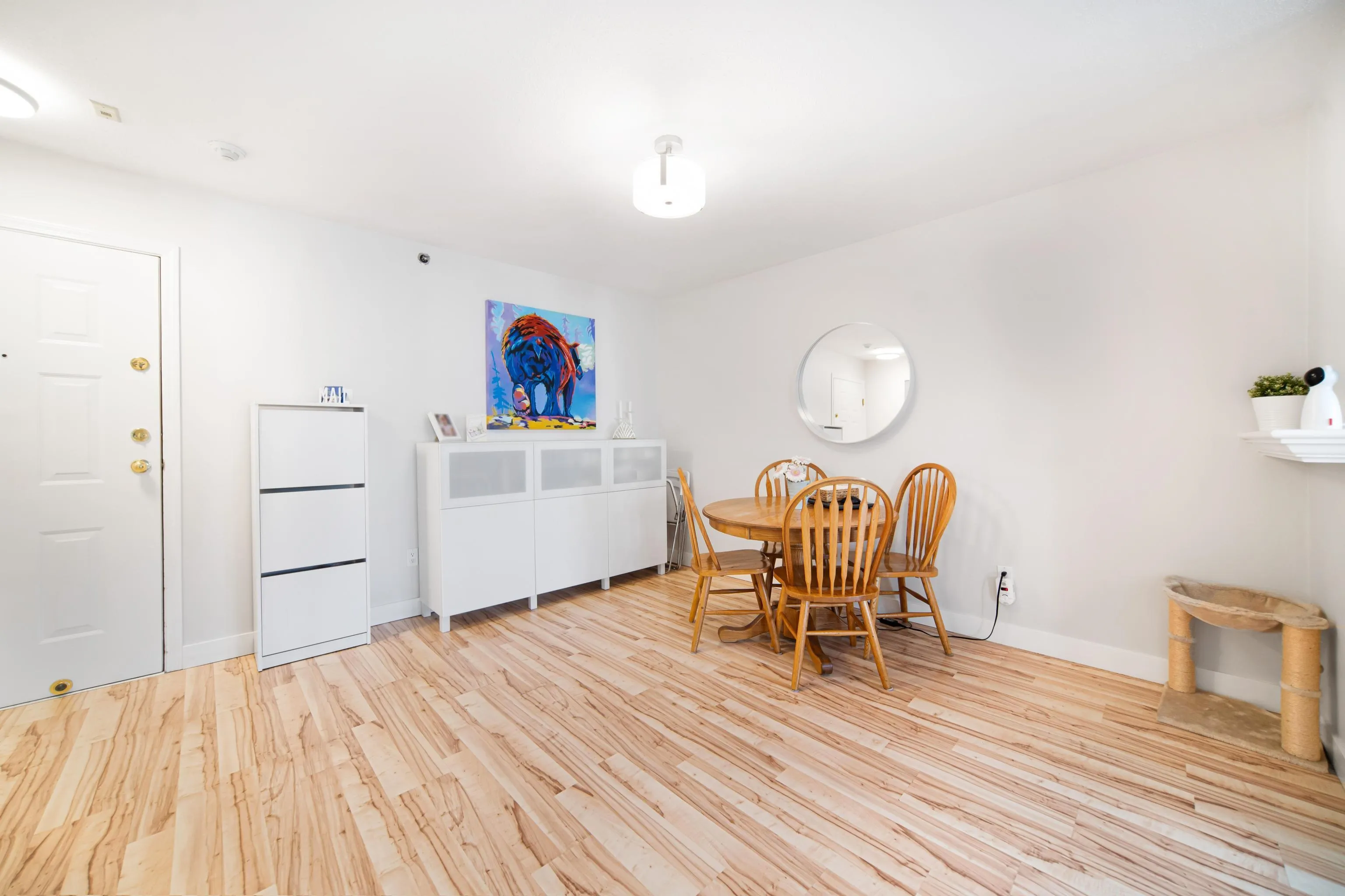 1175 Heffley Crescent