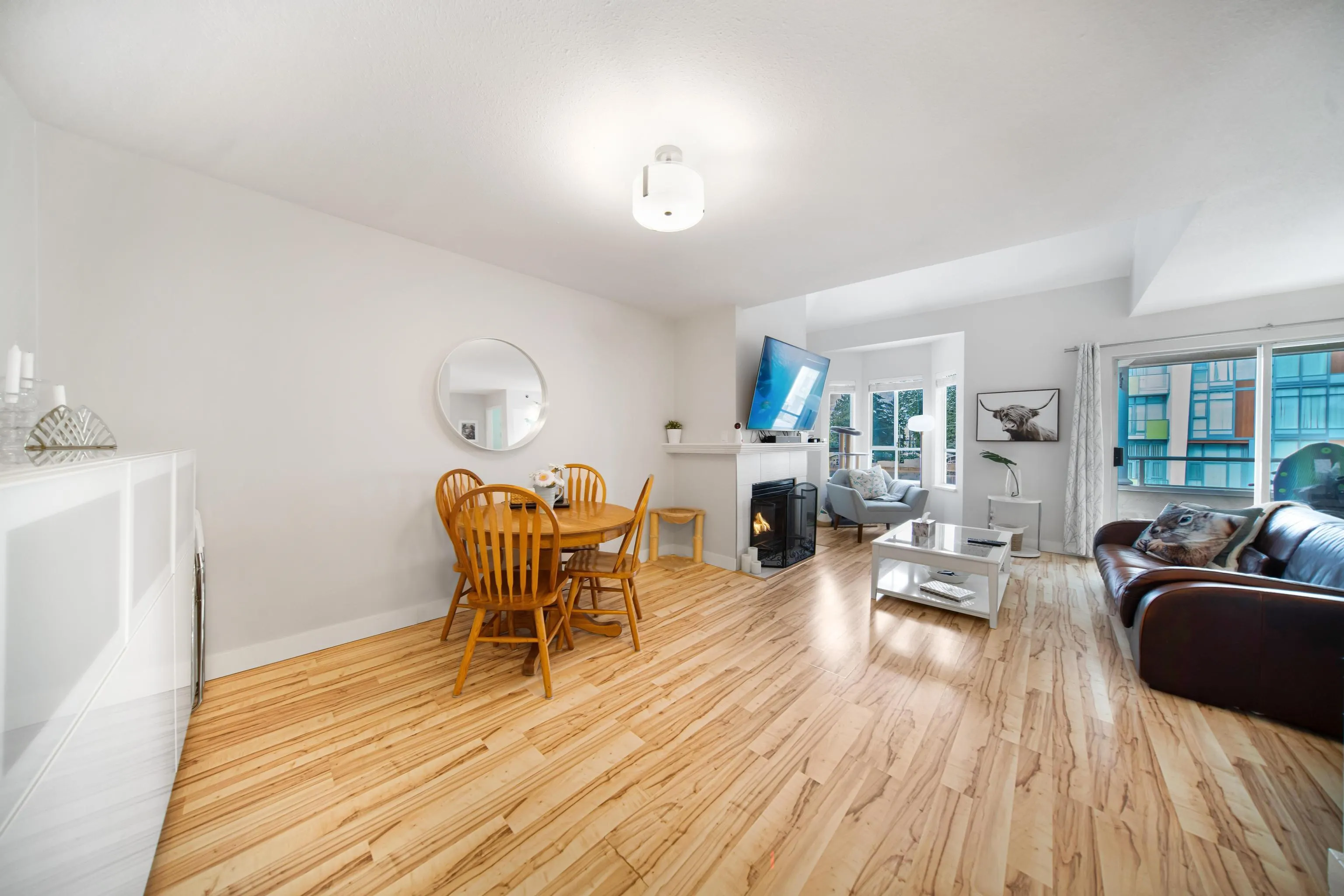 1175 Heffley Crescent