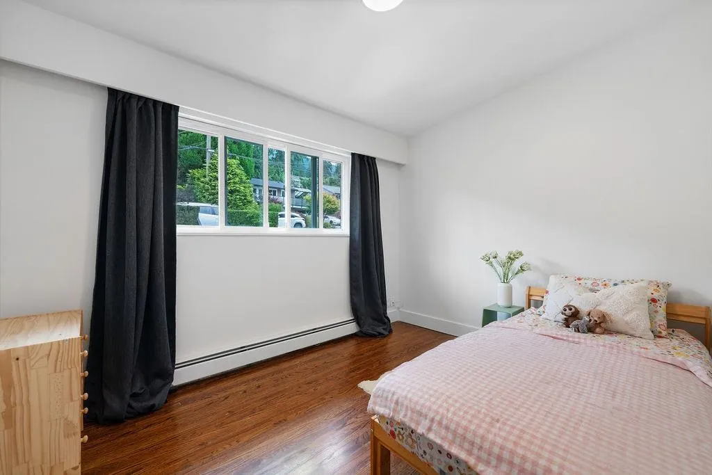 727 Crystal Court