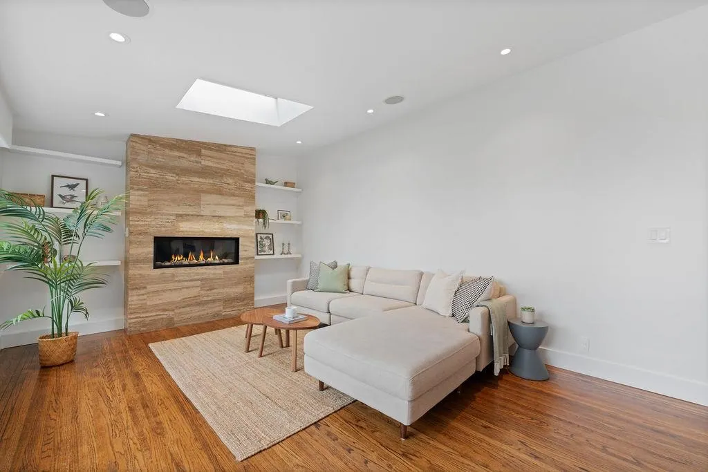 727 Crystal Court