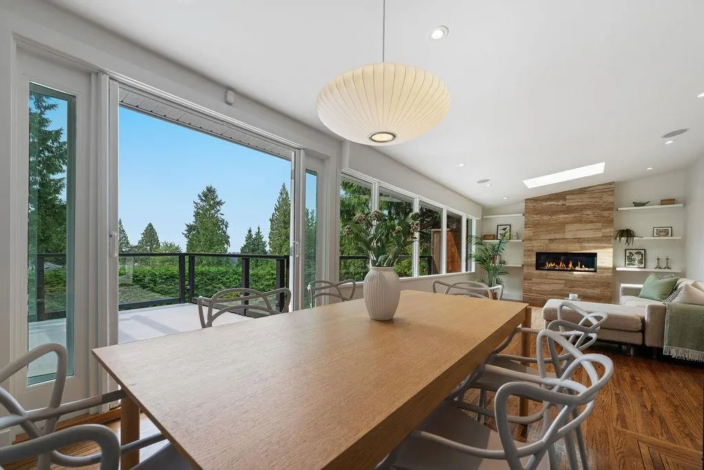 727 Crystal Court