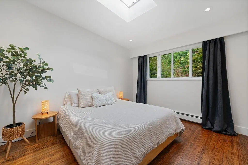 727 Crystal Court