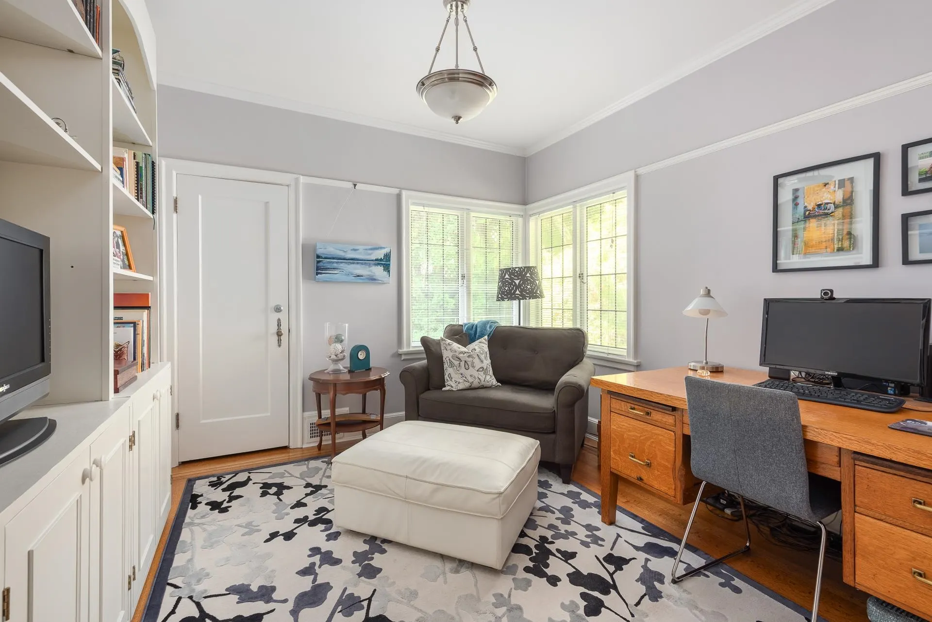 505 Queens Avenue