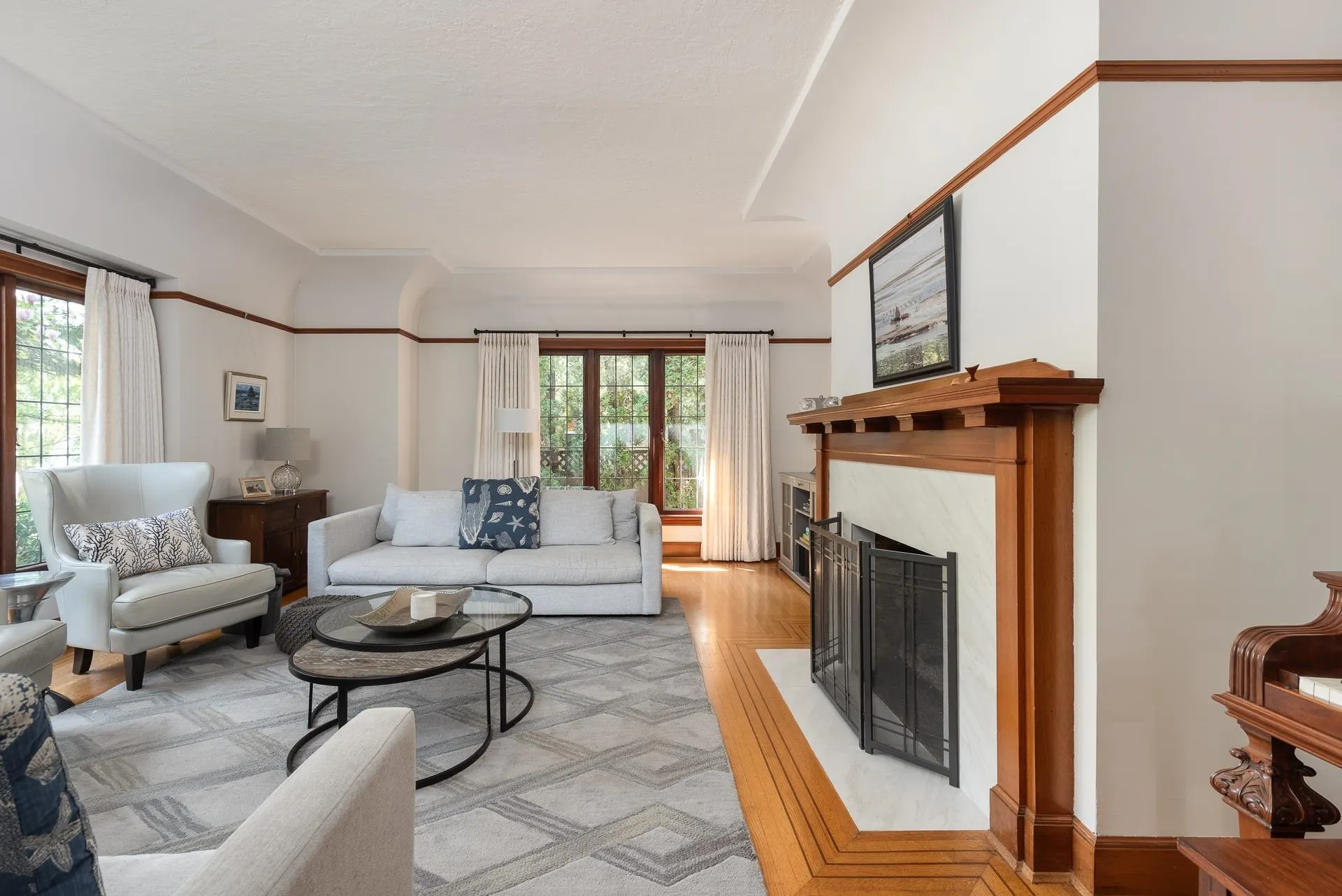 505 Queens Avenue