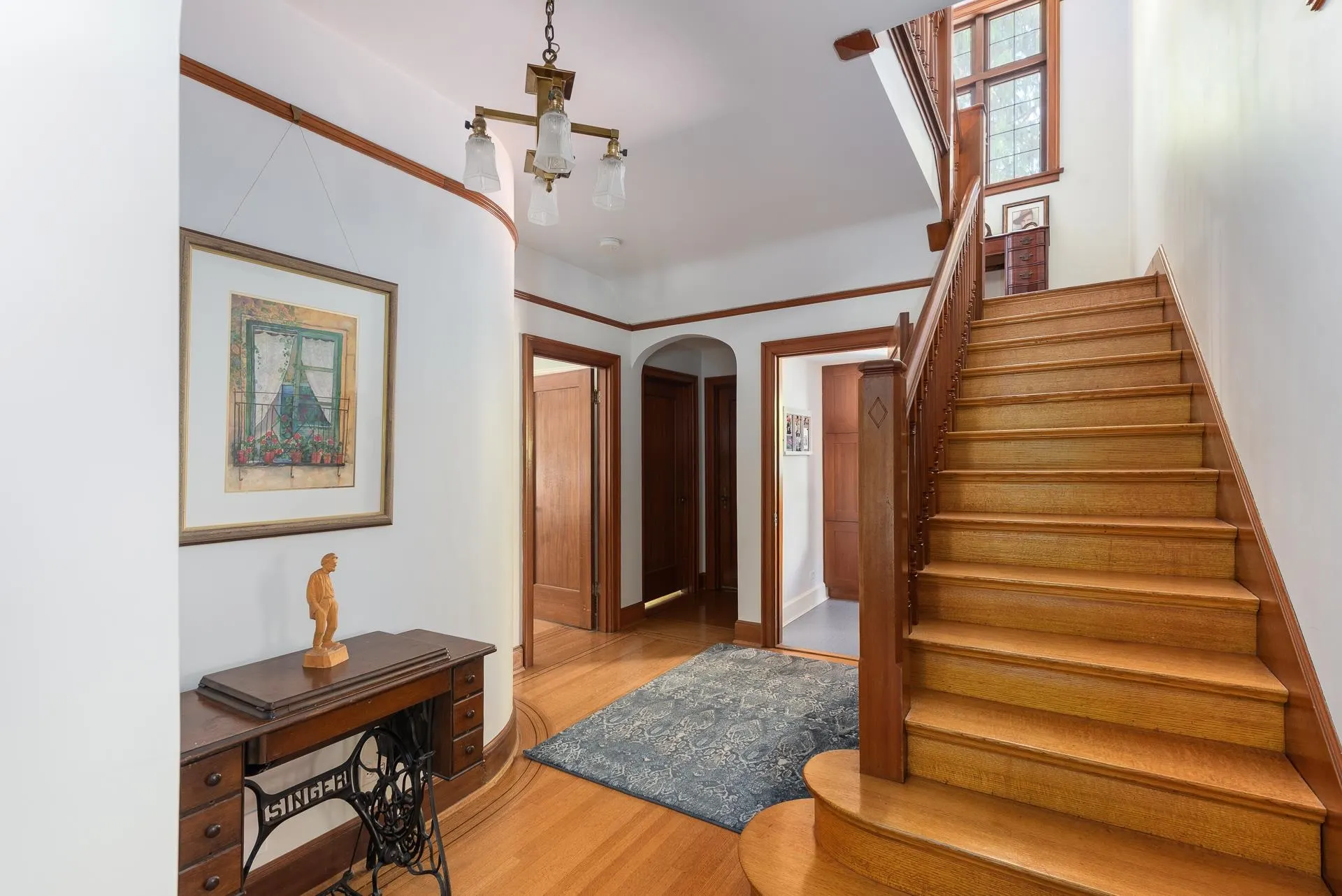 505 Queens Avenue
