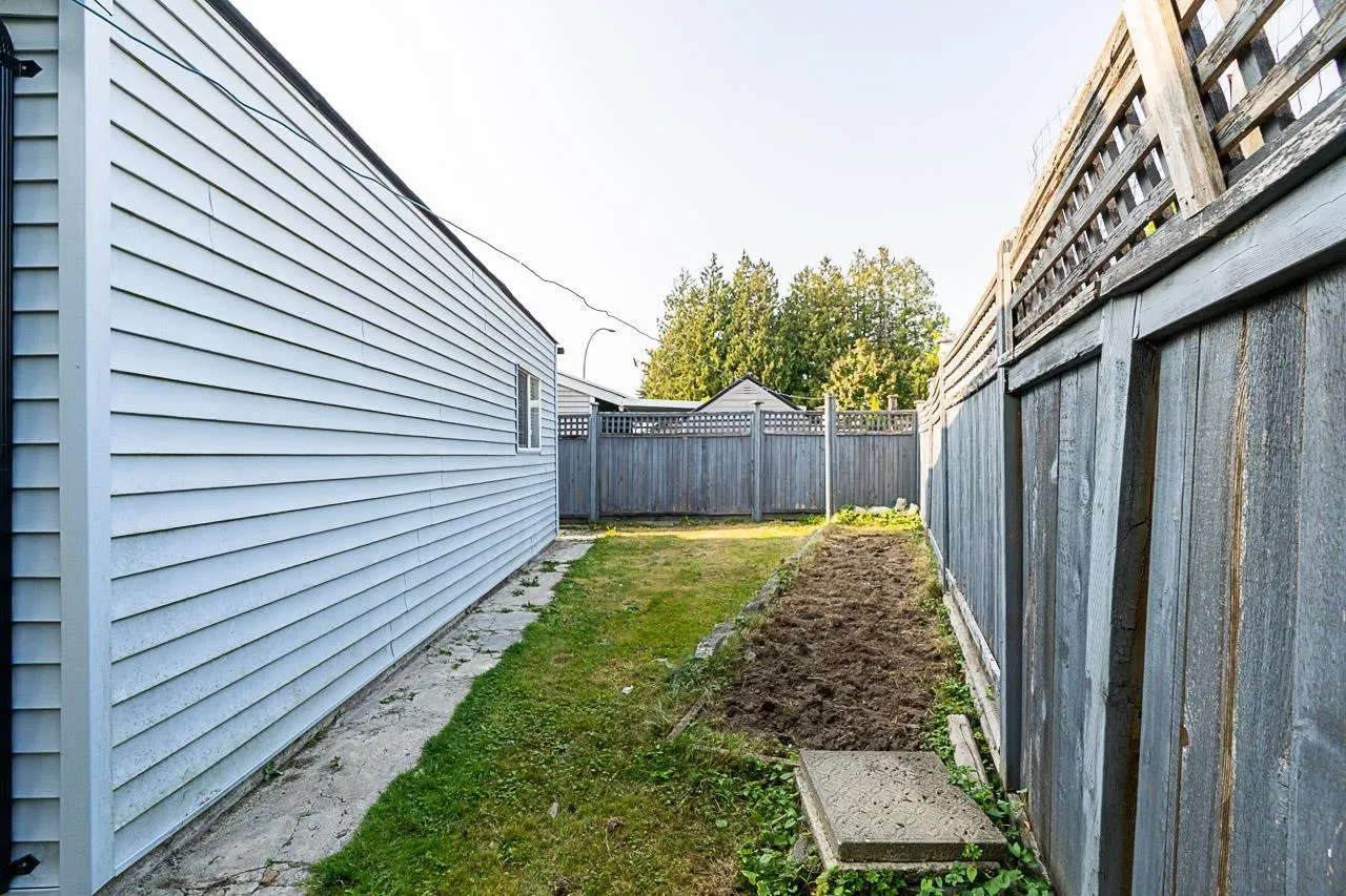 7380 Parkwood Drive
