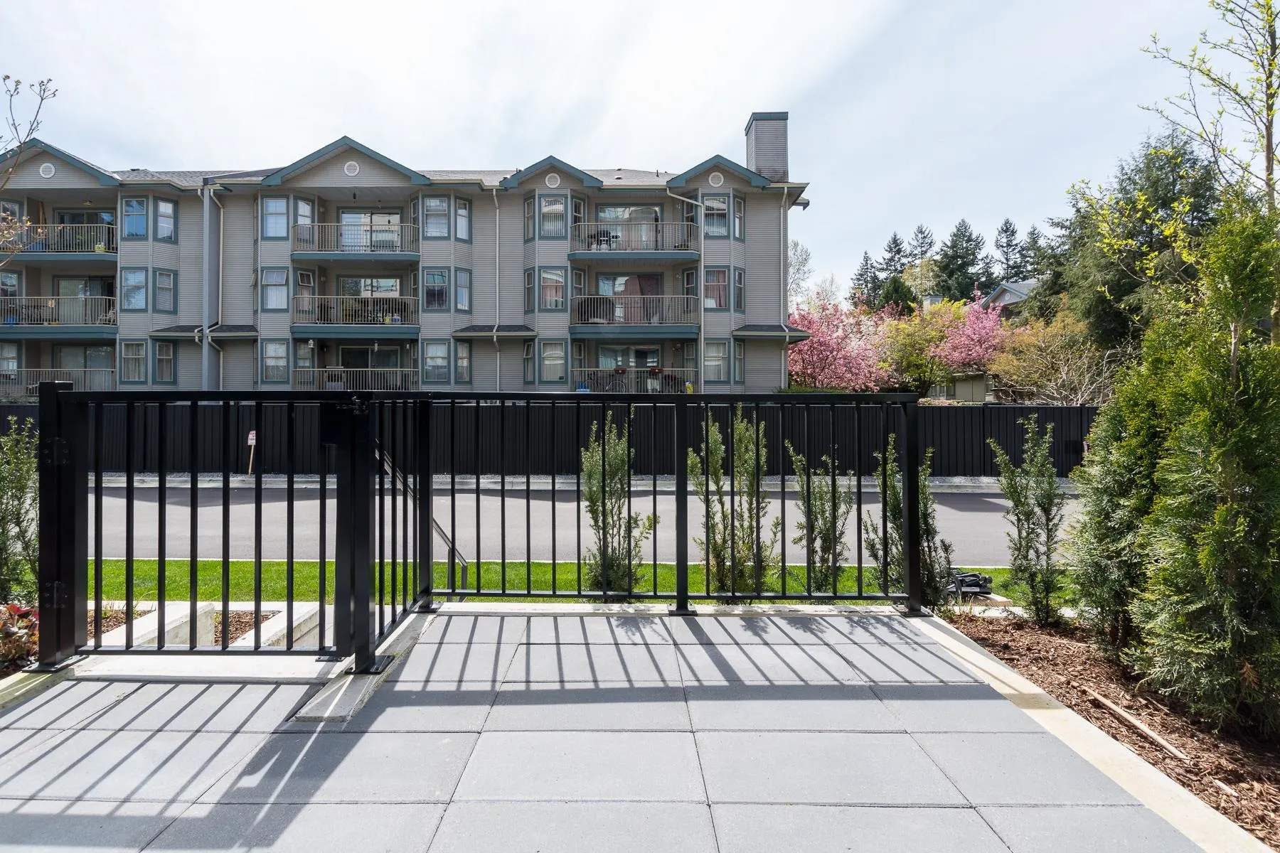 E103 13858 108 Avenue
