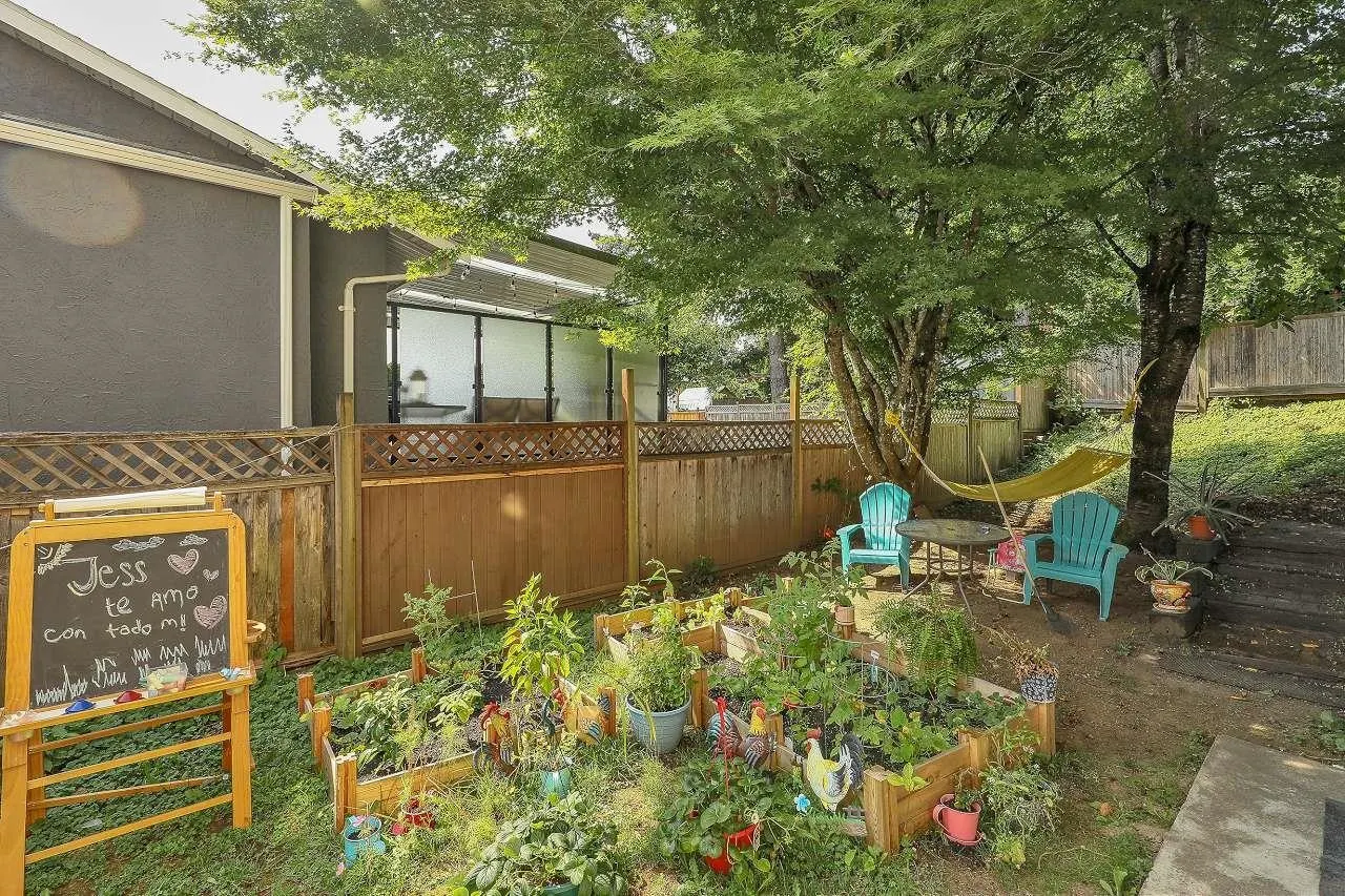 3697 Old Clayburn Road