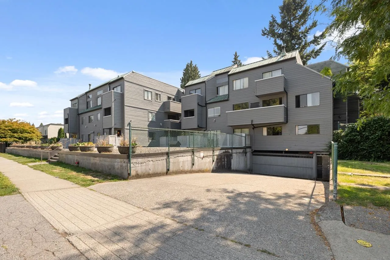 110 1948 Coquitlam Avenue