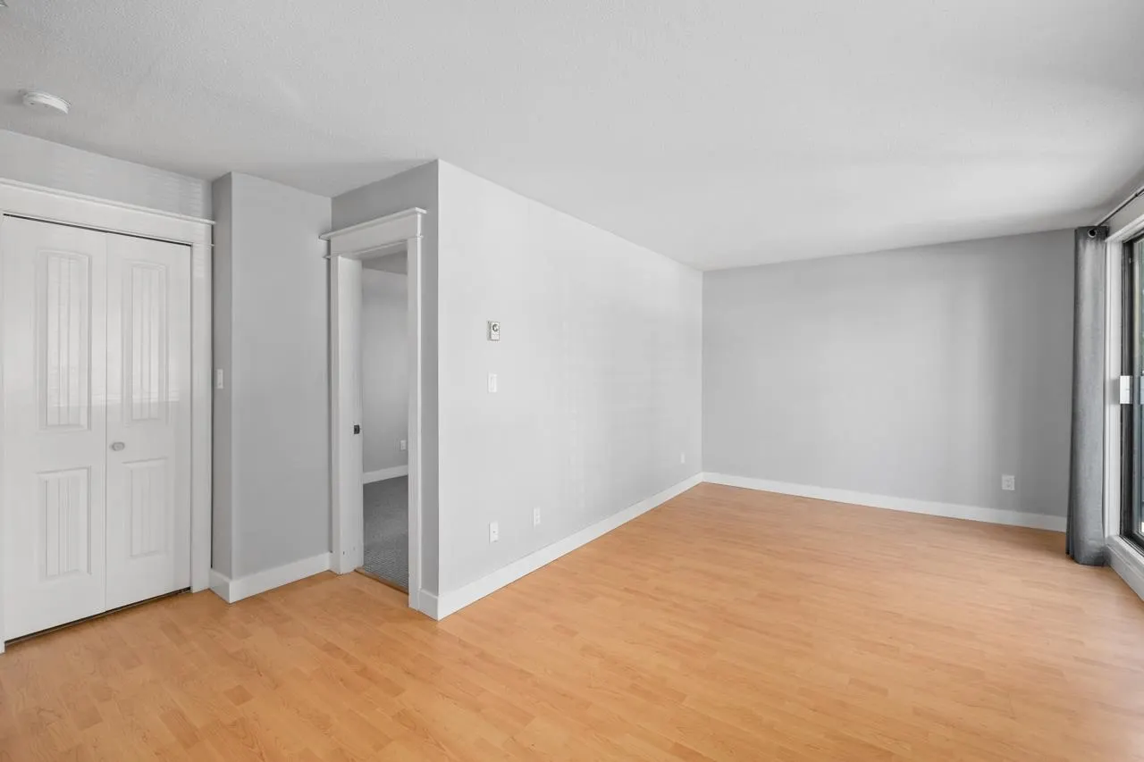 110 1948 Coquitlam Avenue