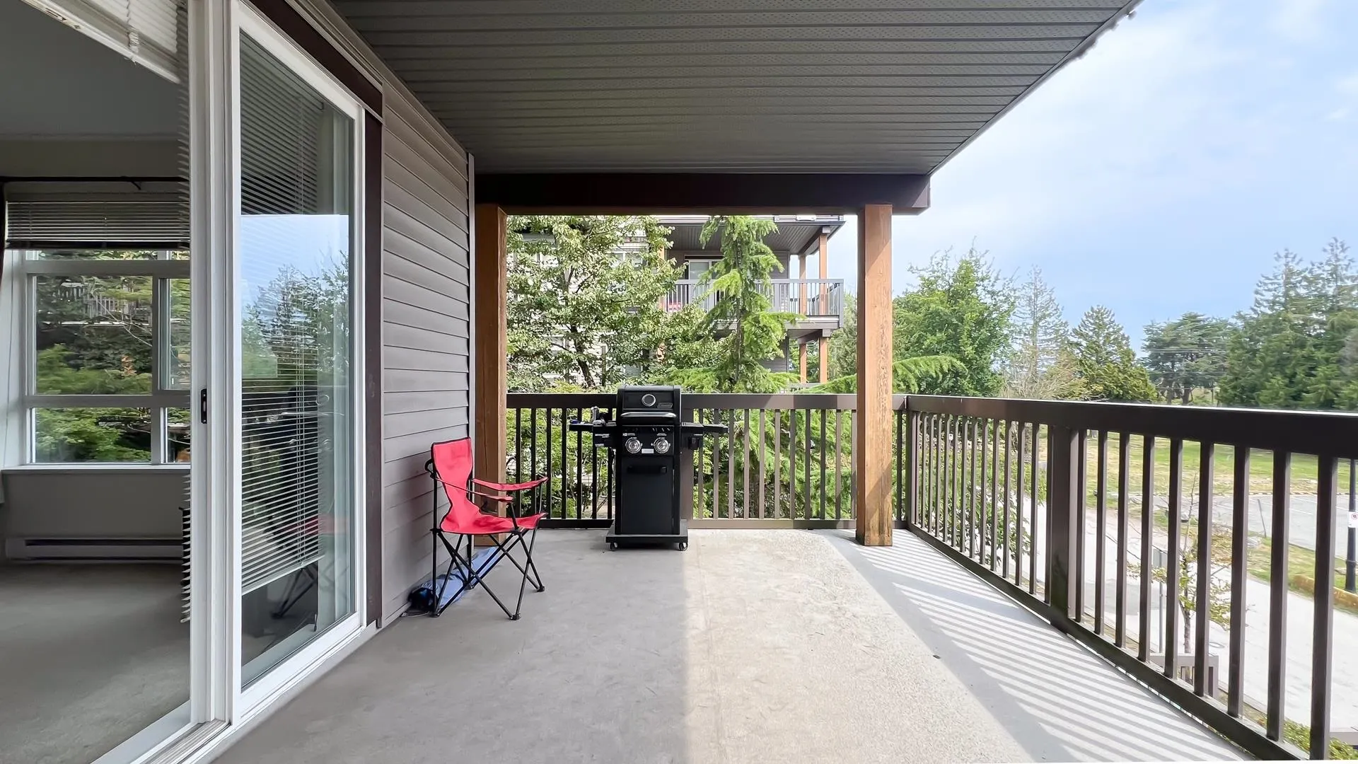 220 9233 Ferndale Road
