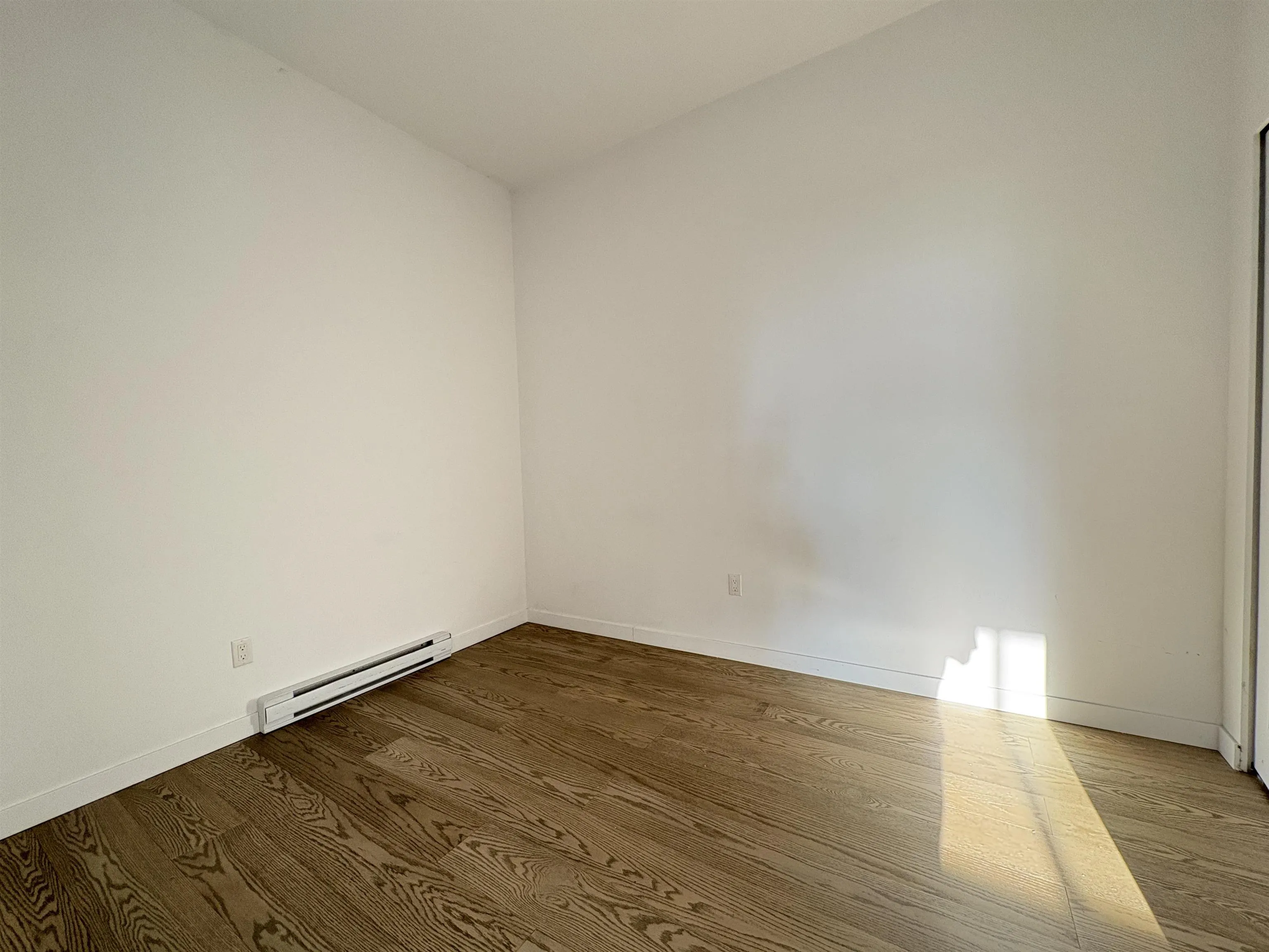 4443 Carson Street