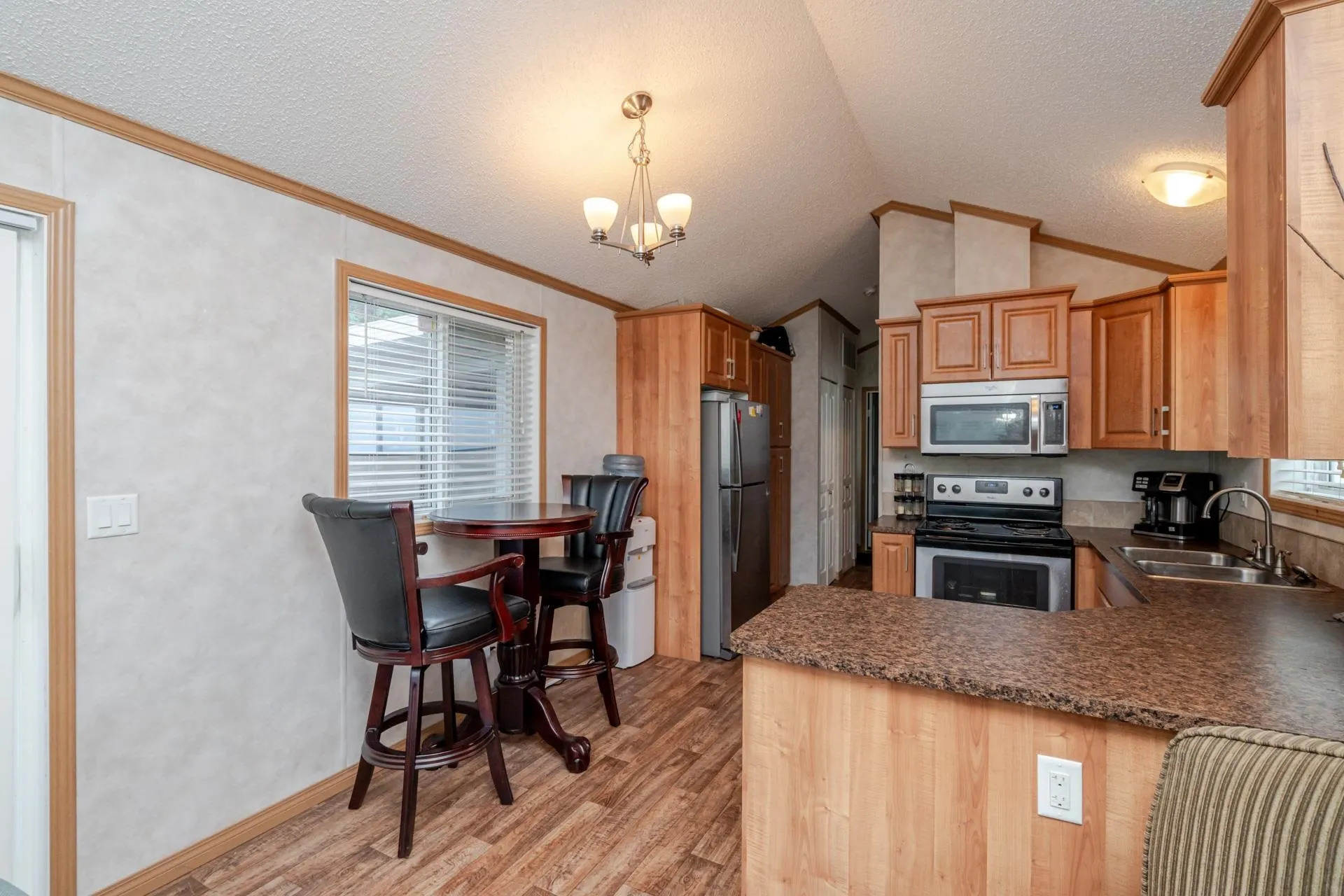 9 24330 Fraser Highway