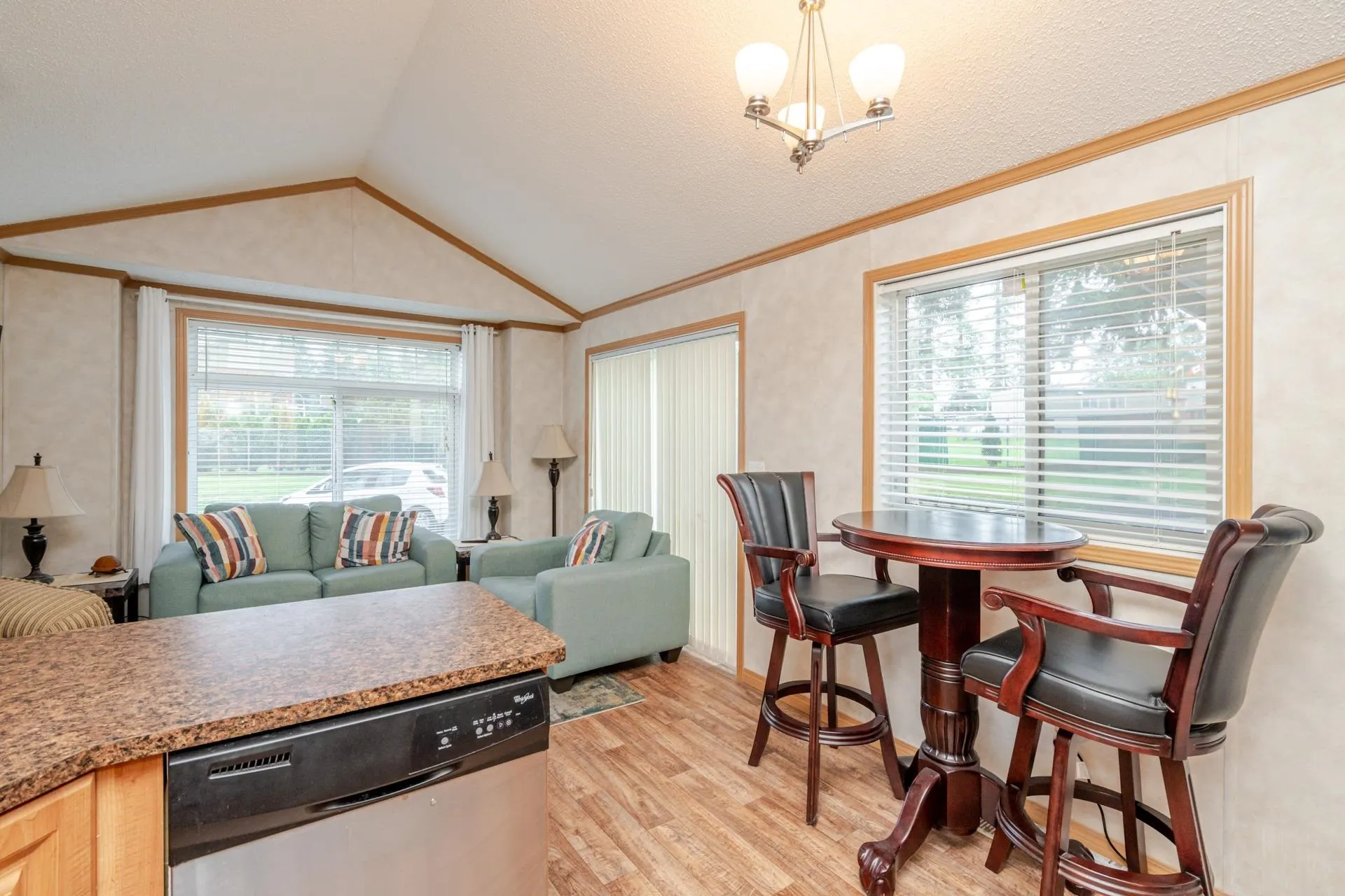 9 24330 Fraser Highway