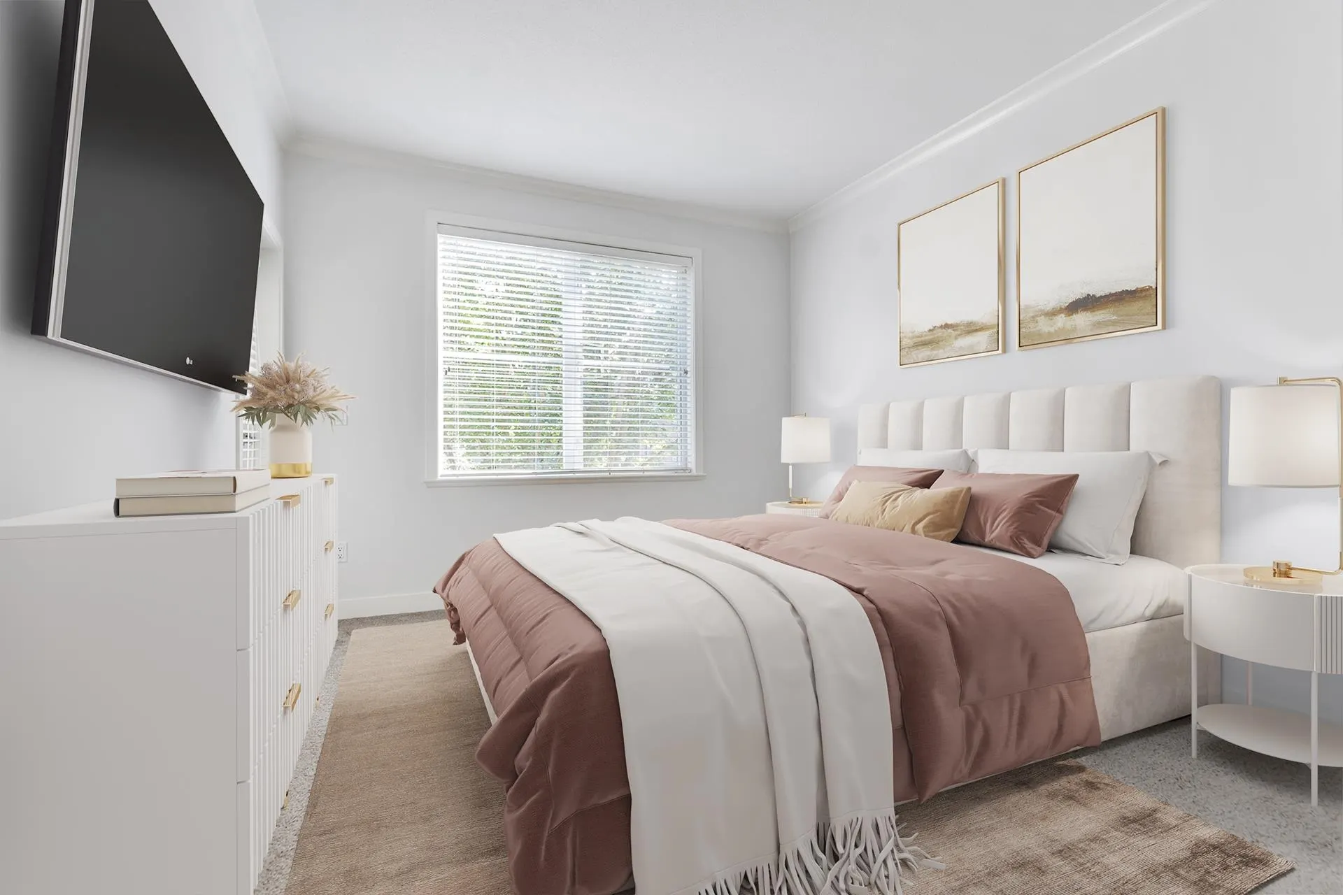 210 1375 View Crescent