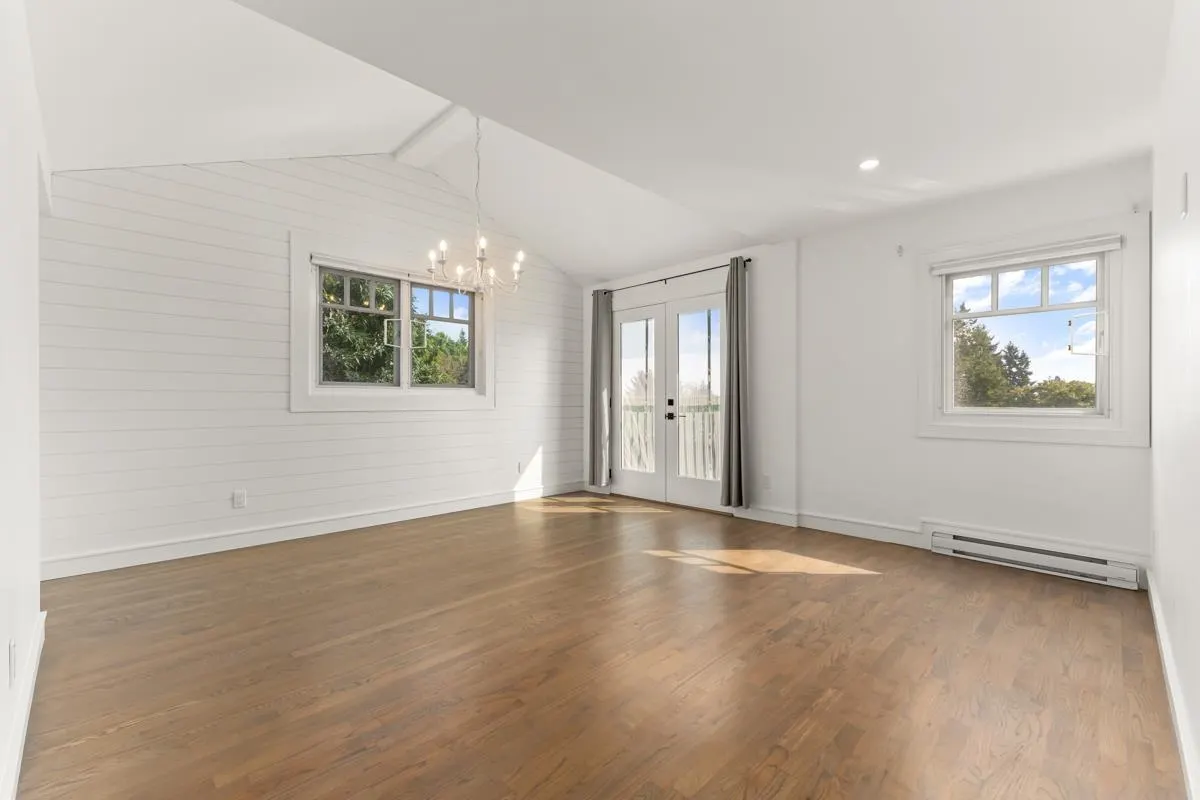 1560 19th Street