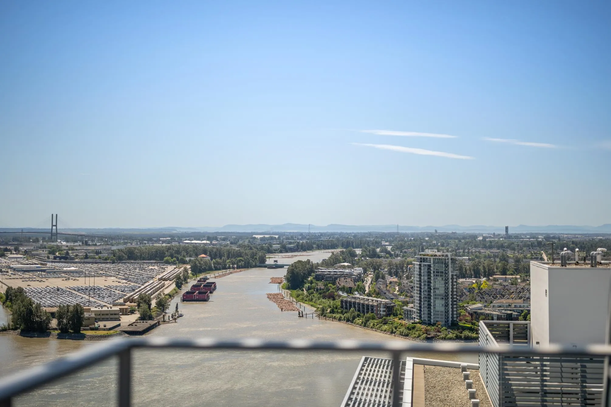 3202 908 Quayside Drive