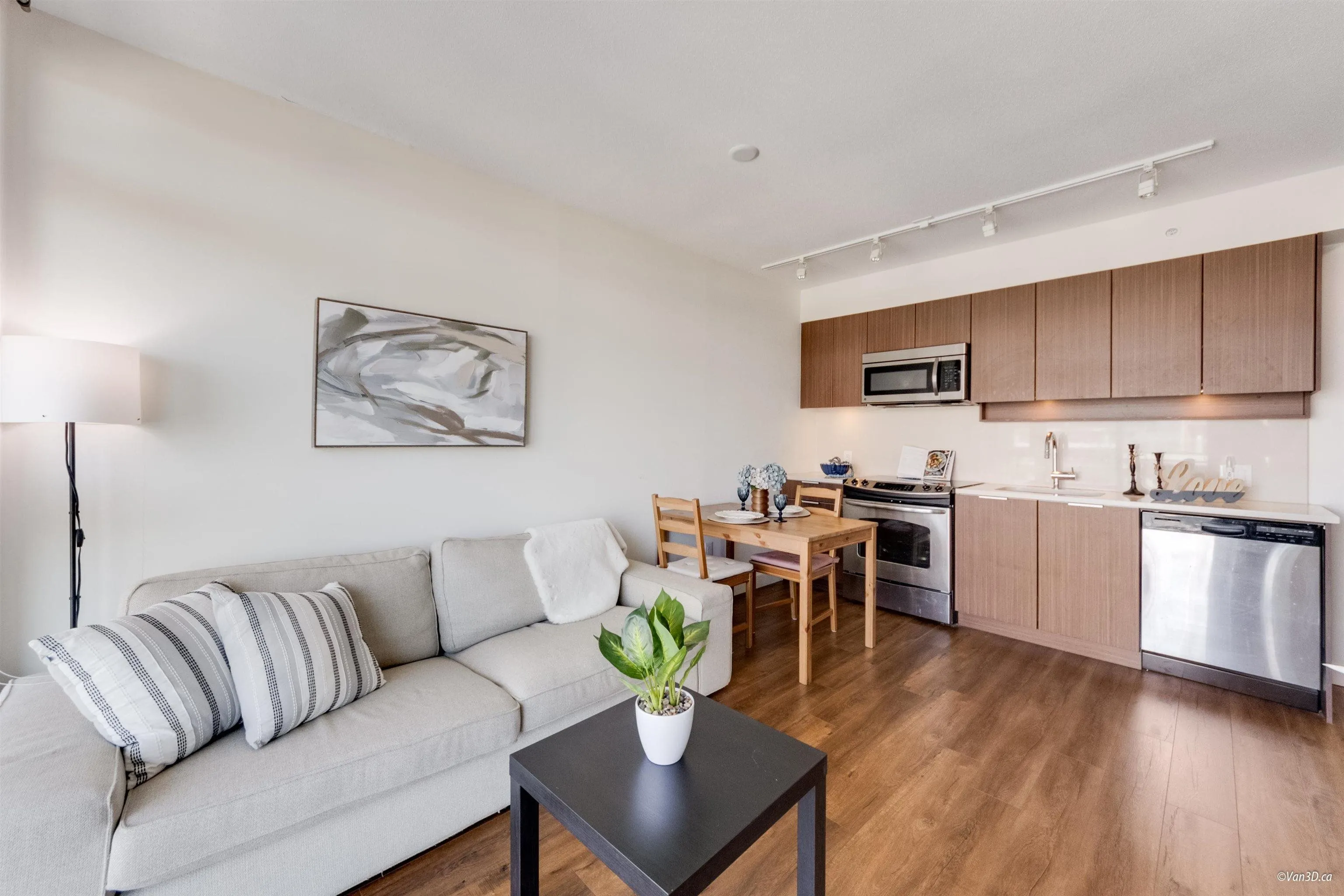 2502 13308 Central Avenue