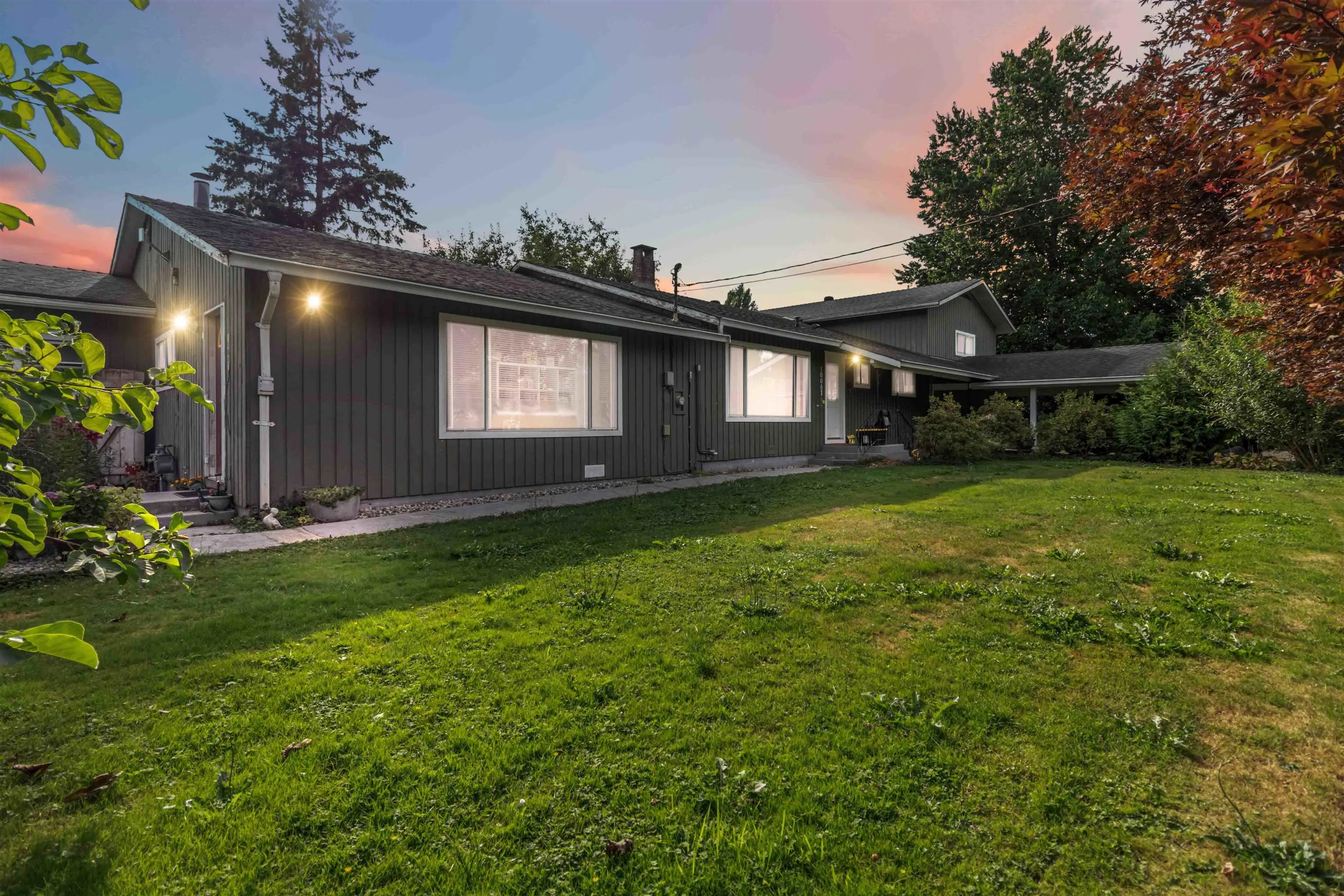 10087 Mountainview Road