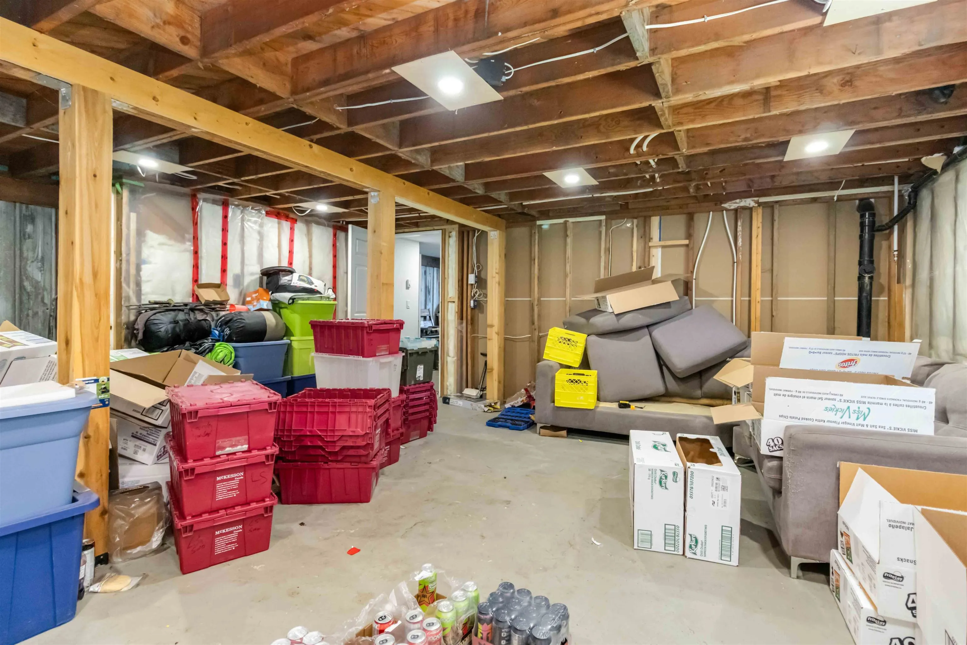 10087 Mountainview Road