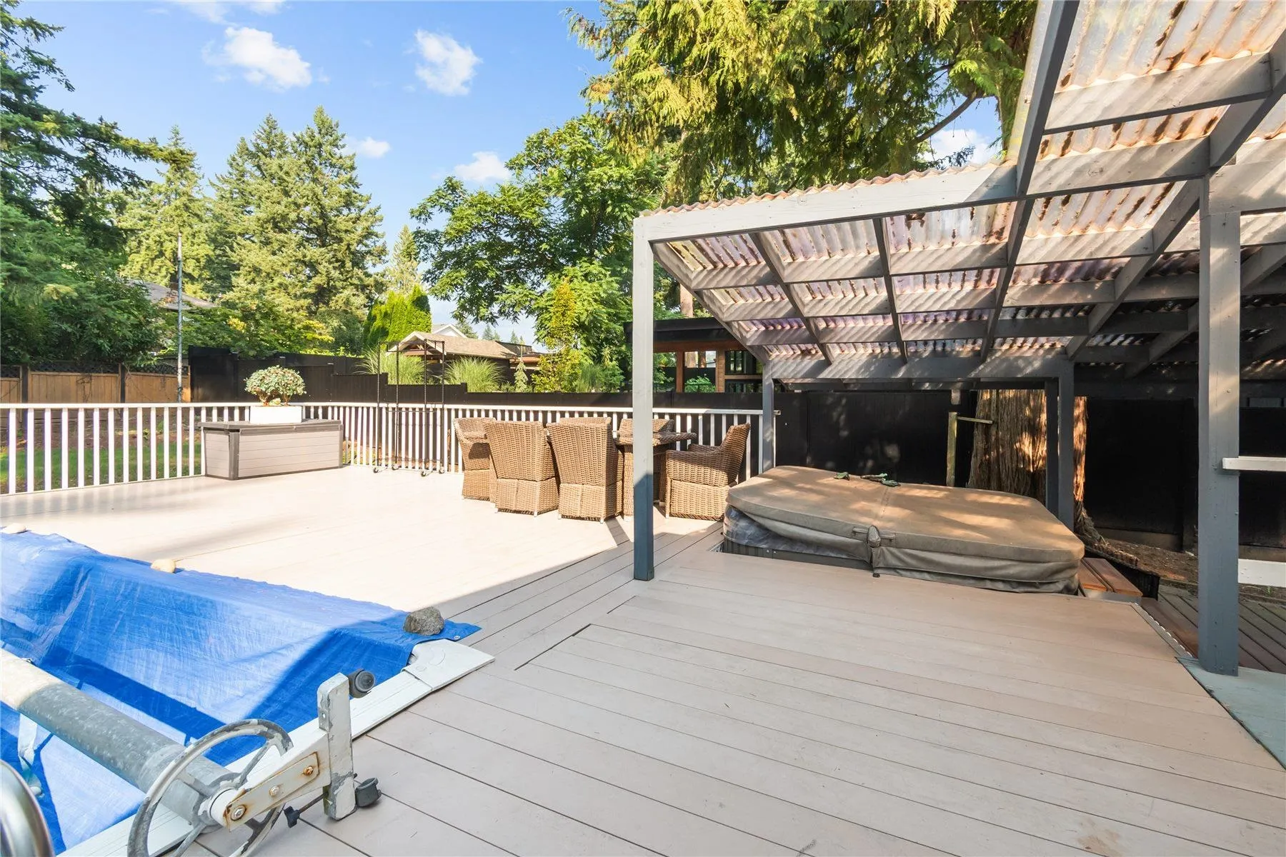 34305 Woodbine Crescent
