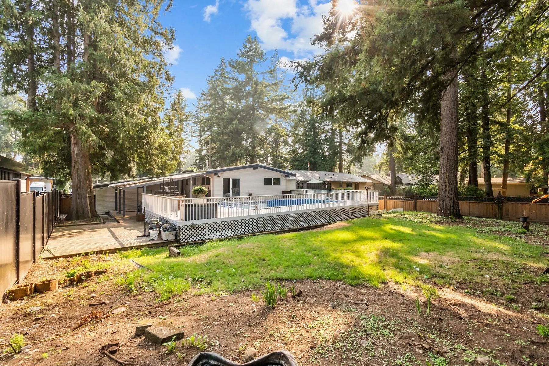 34305 Woodbine Crescent