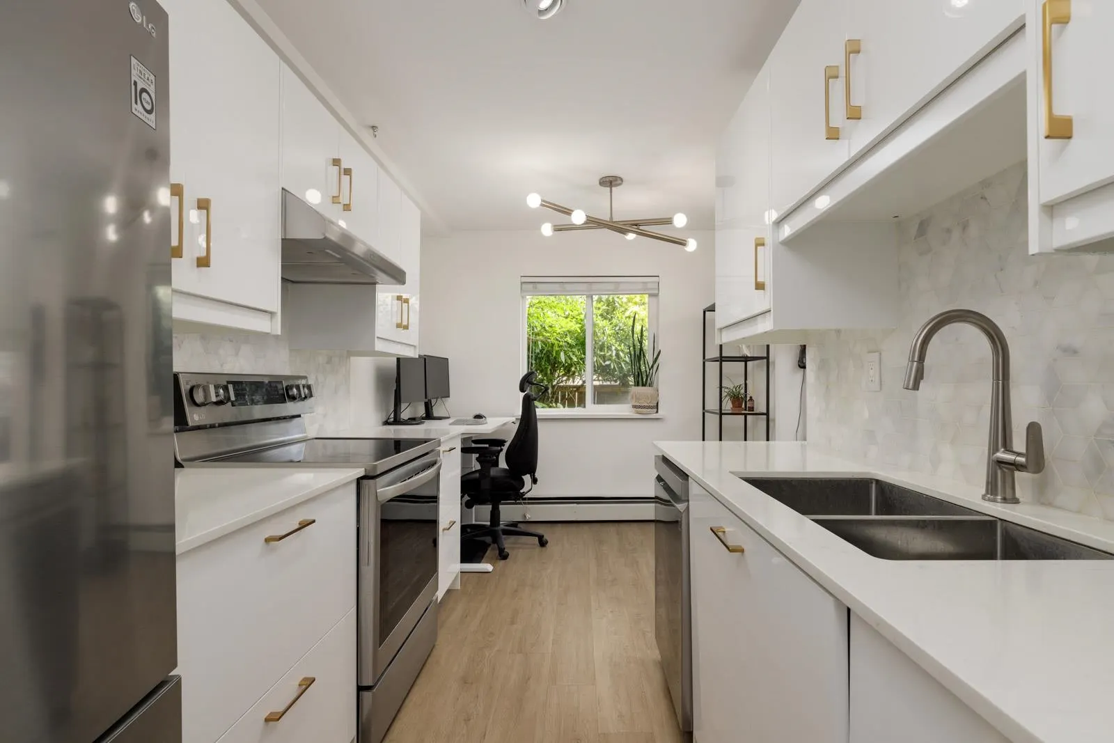 109 3020 Quebec Street