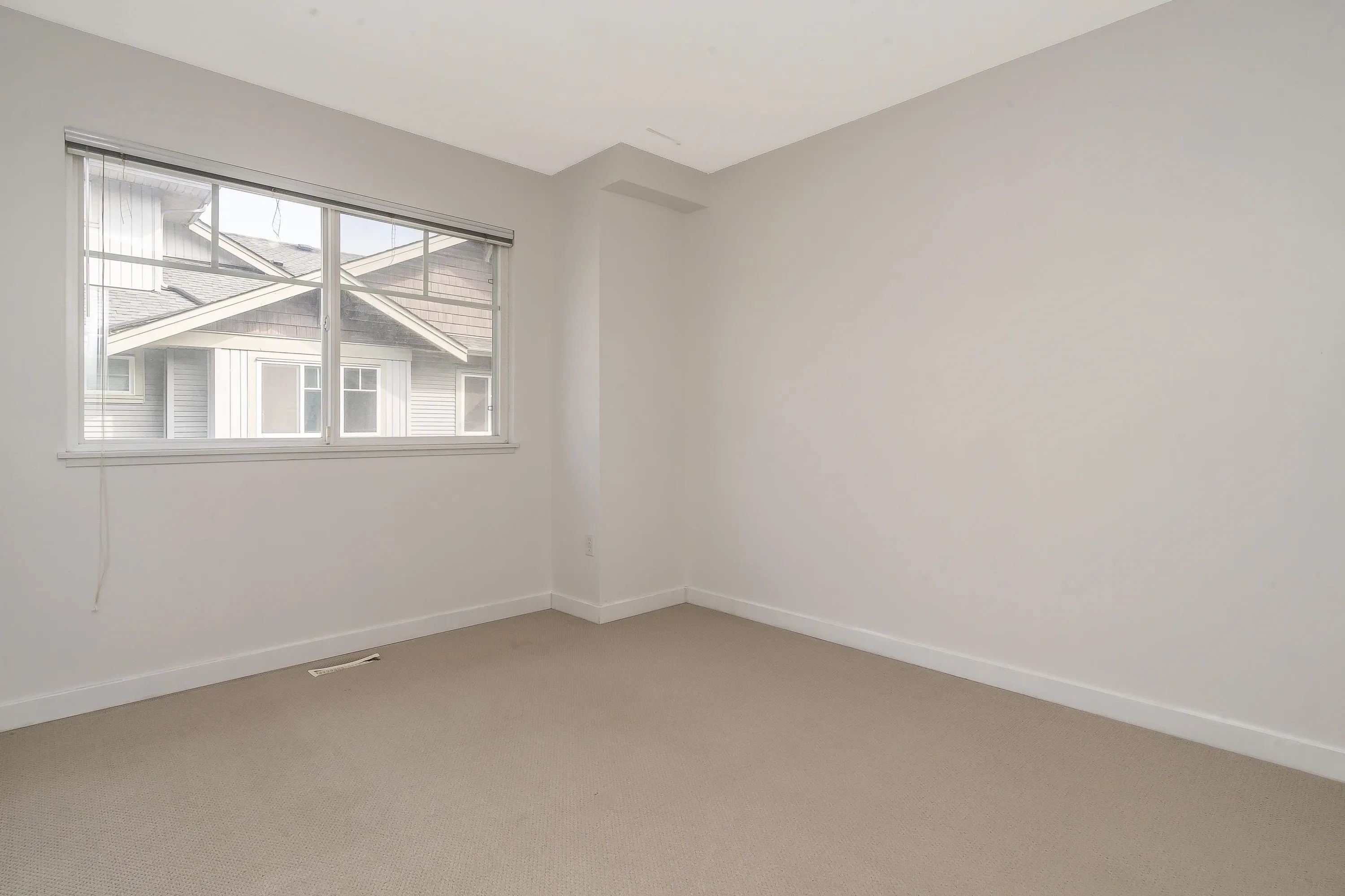 #77 12040 68 Avenue