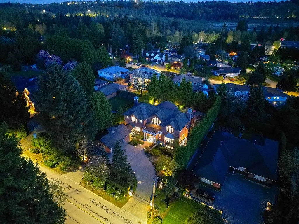 8112 Government Road