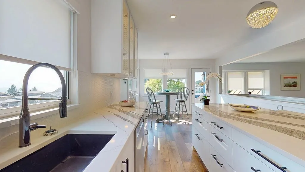 4868 Bluegrouse Drive