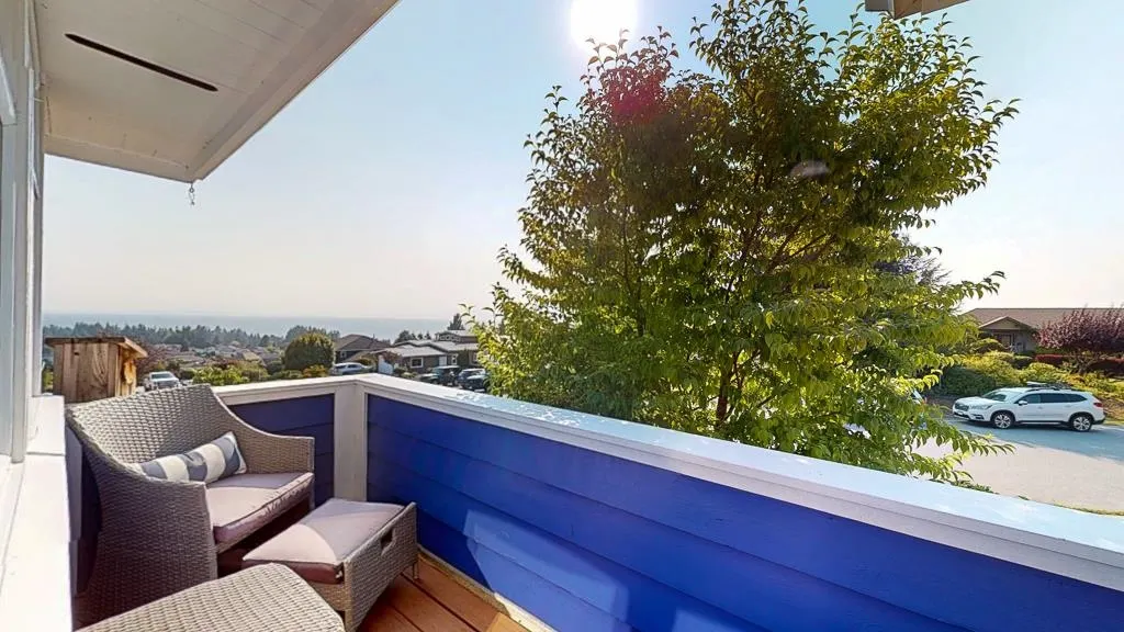 4868 Bluegrouse Drive