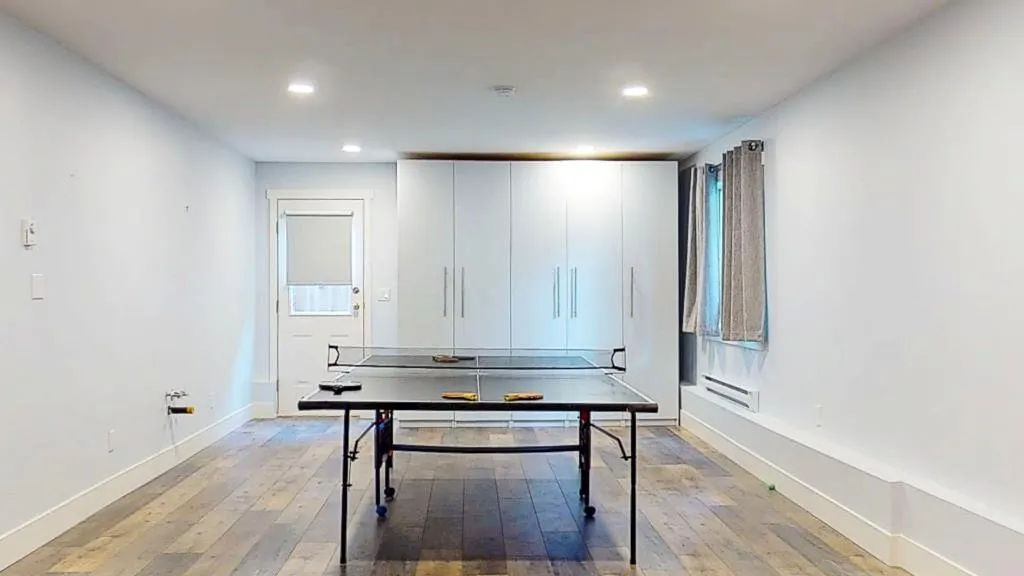 4868 Bluegrouse Drive