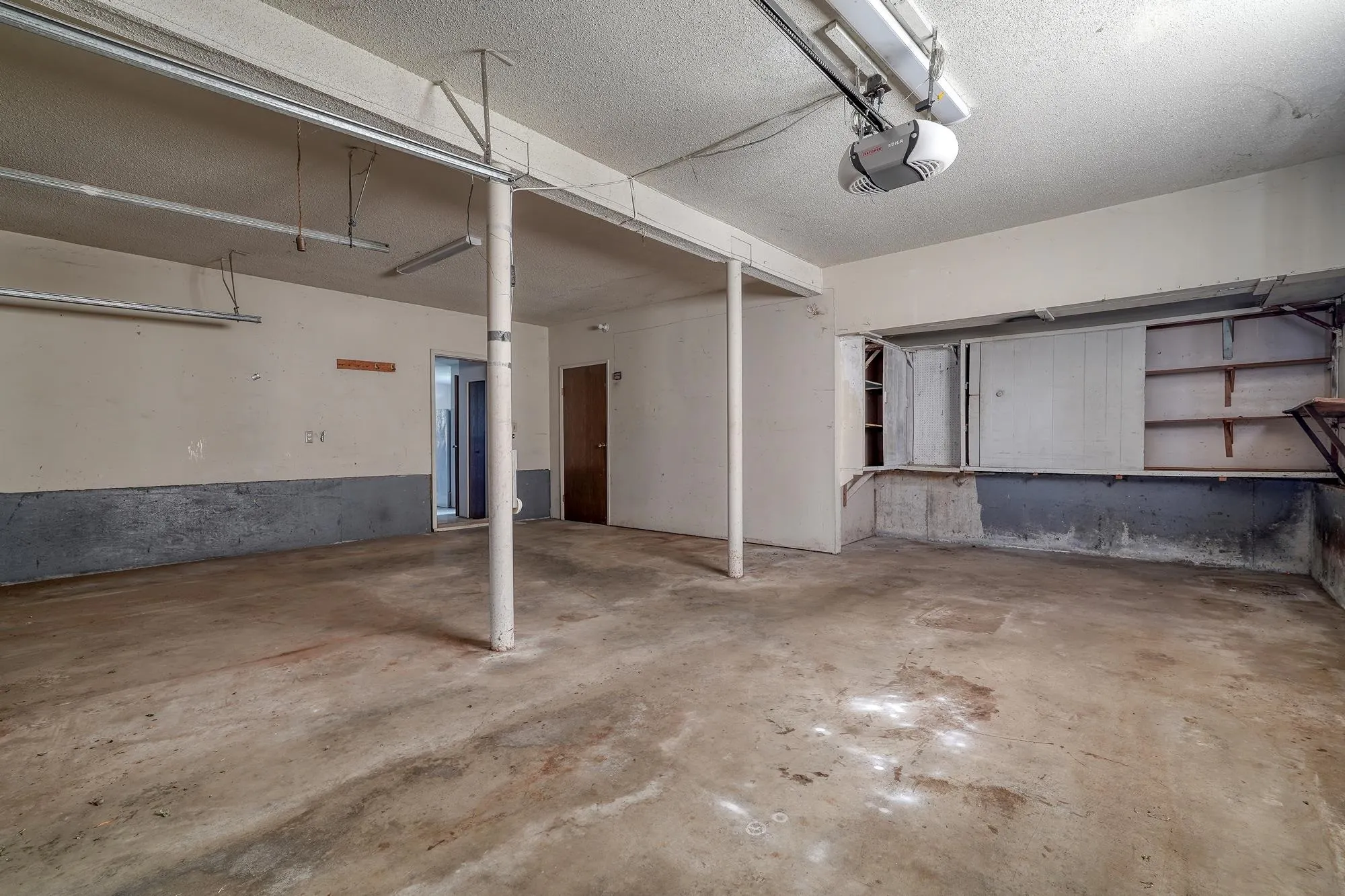 8904 Gay Street