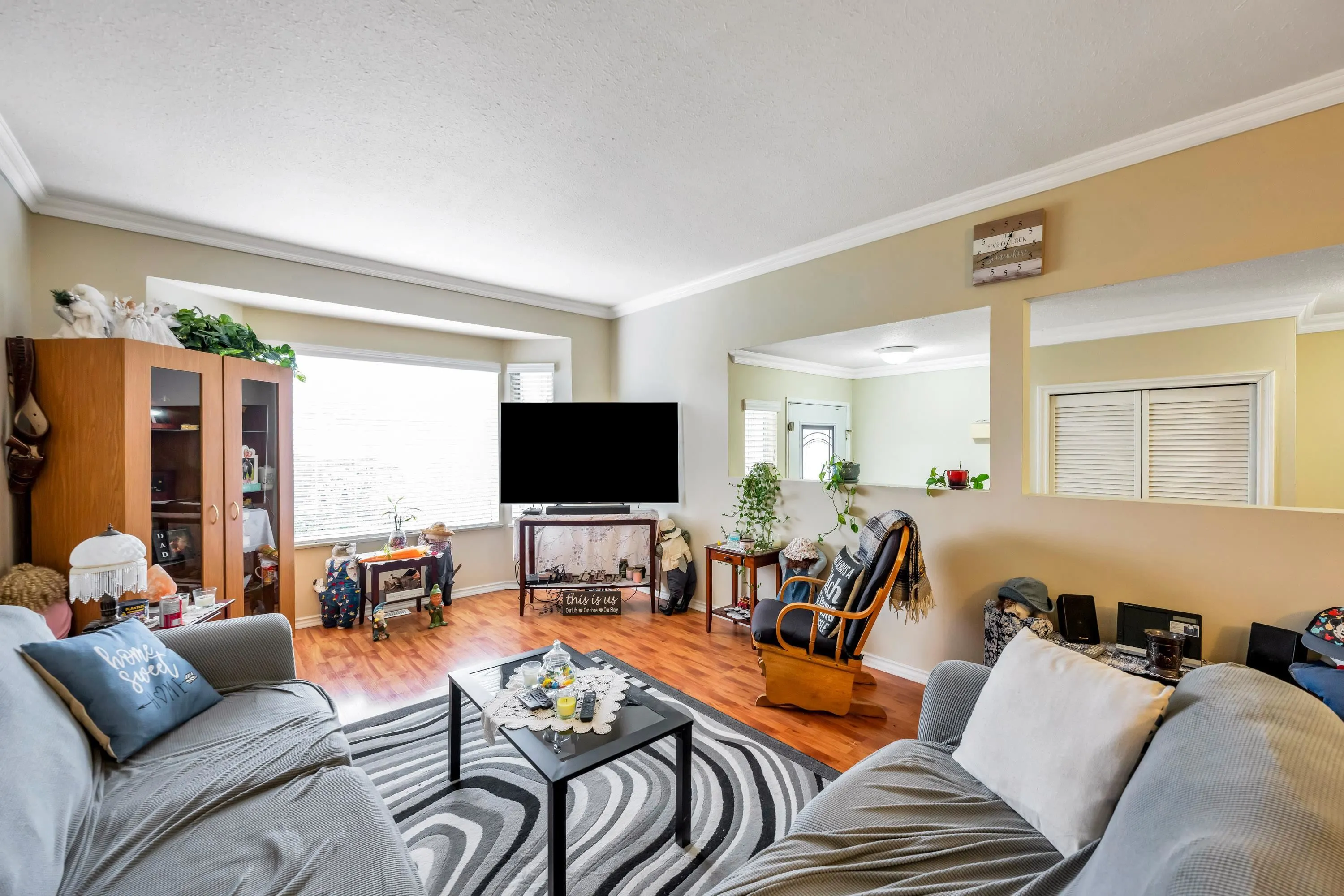 23023 Olund Crescent