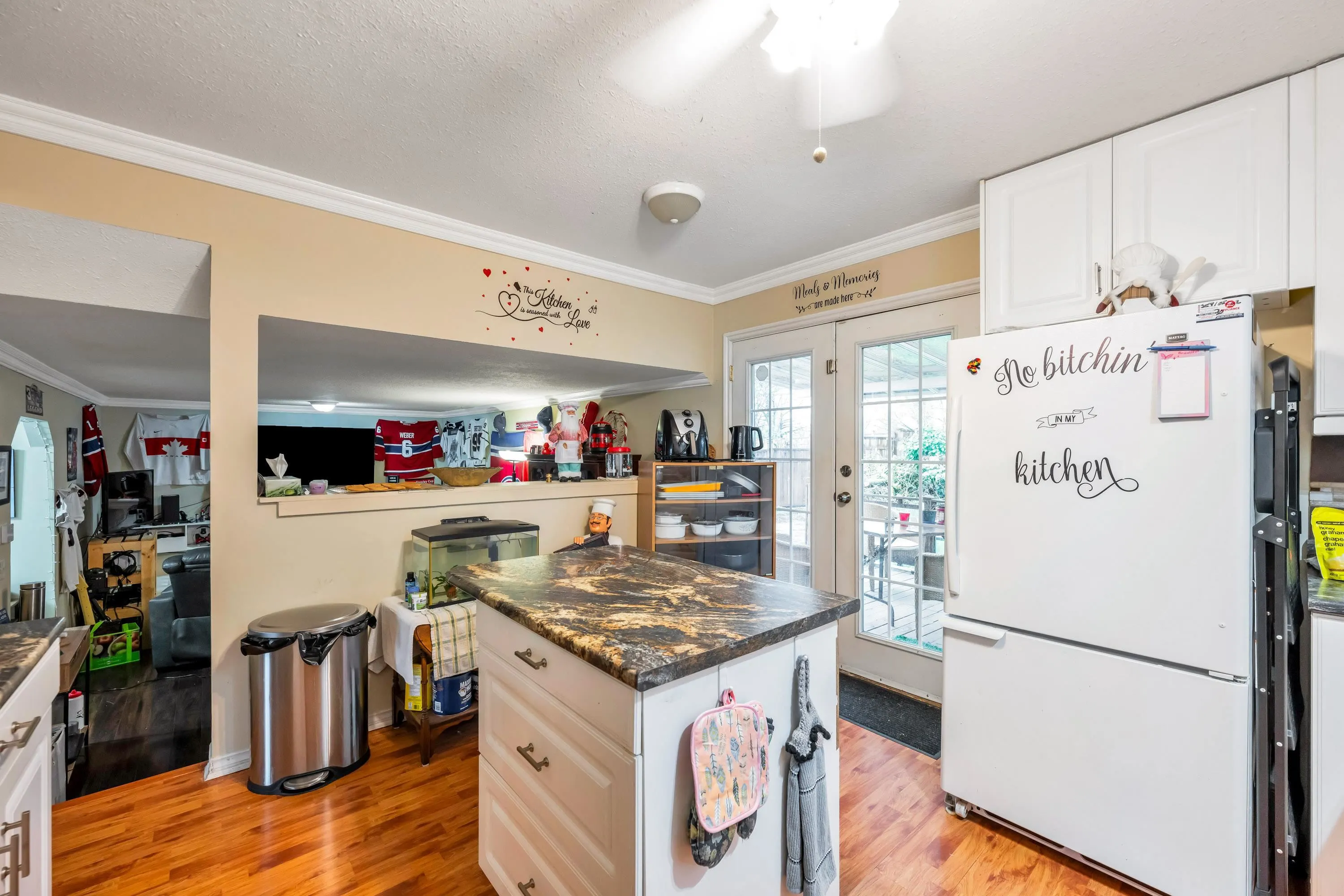 23023 Olund Crescent