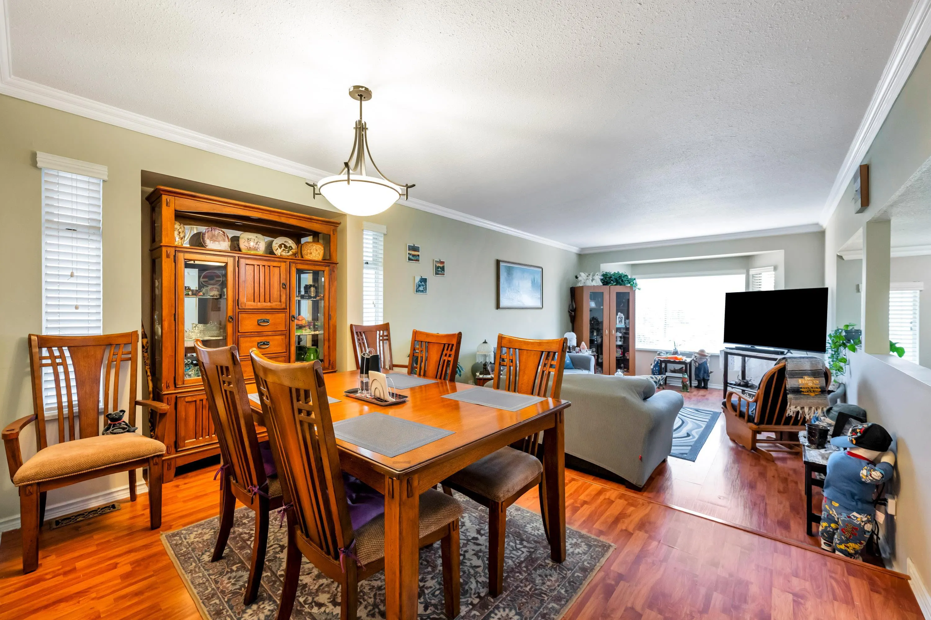 23023 Olund Crescent