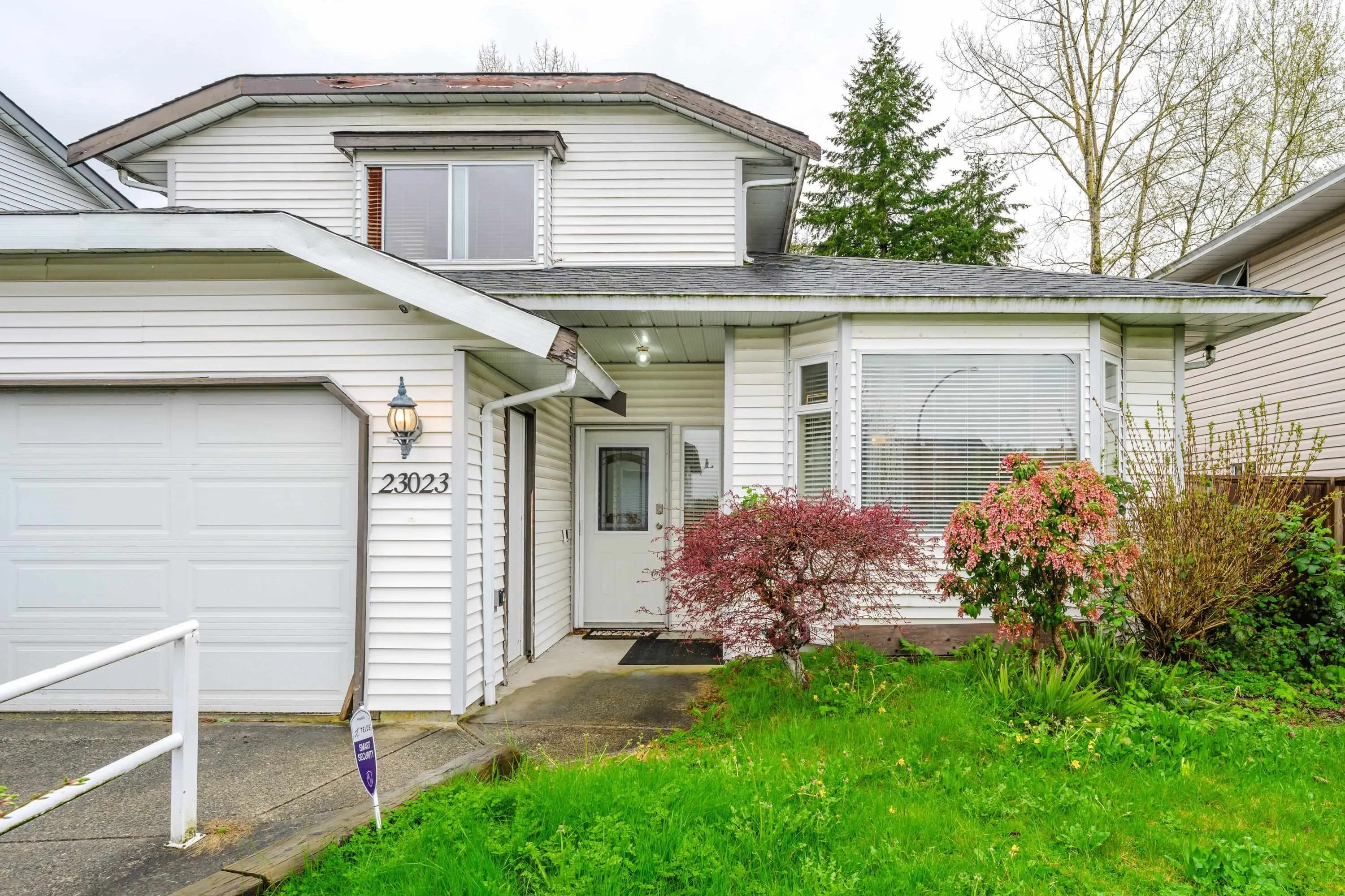 23023 Olund Crescent