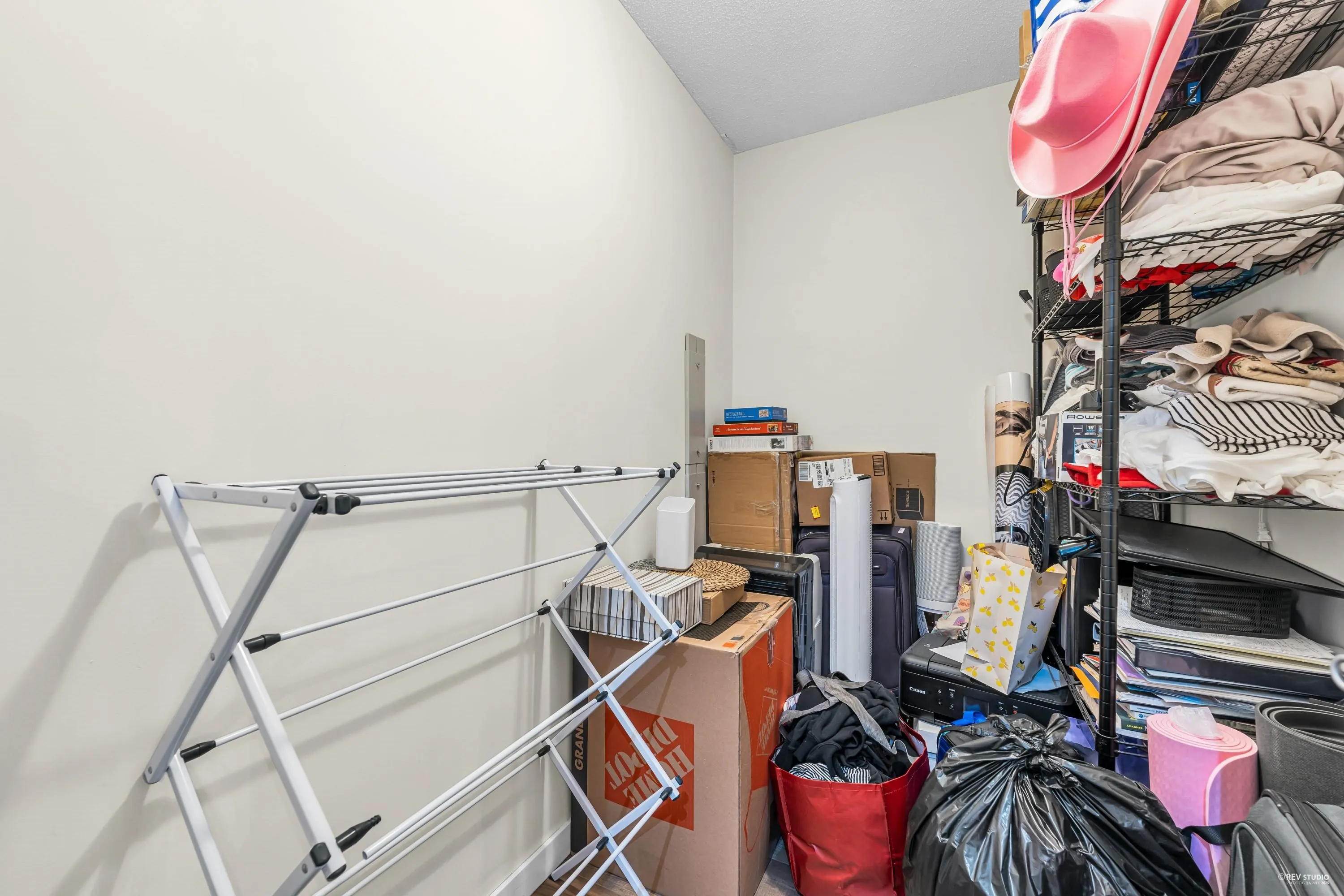 1609 938 Smithe Street
