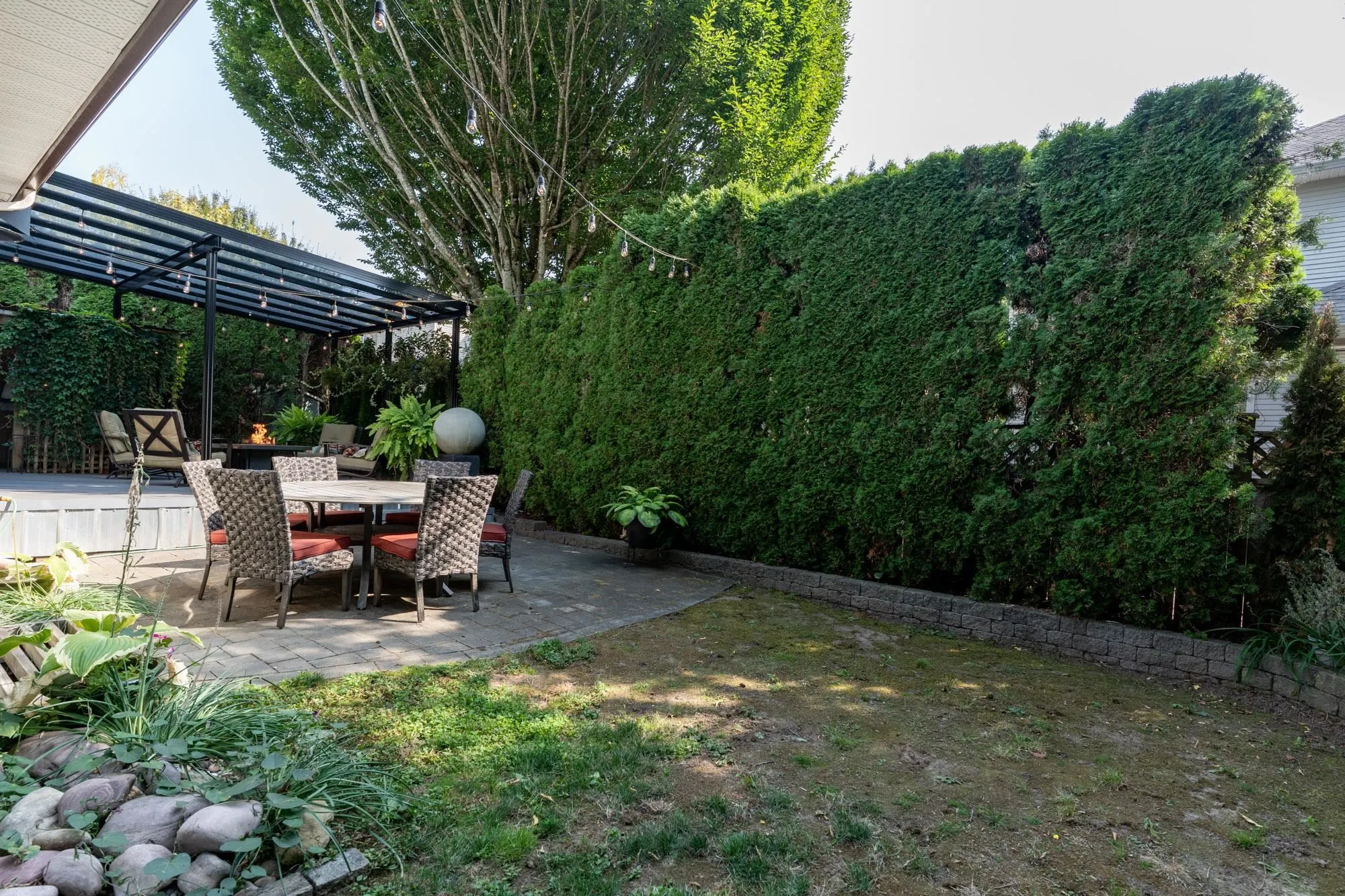 8 18868 69 Avenue
