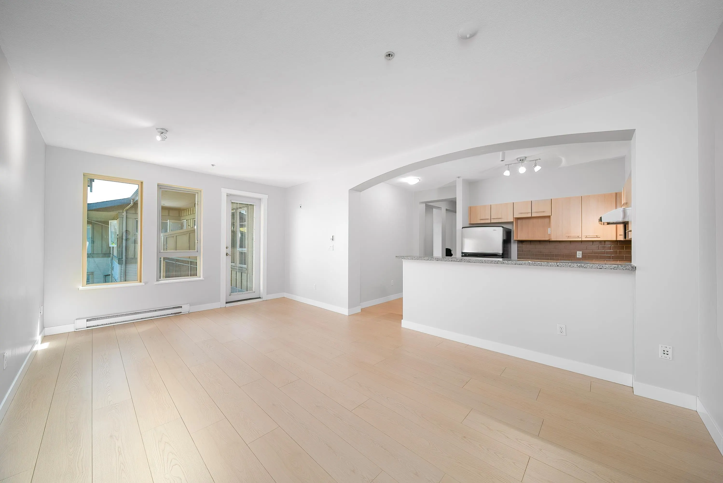 5403 5111 Garden City Road