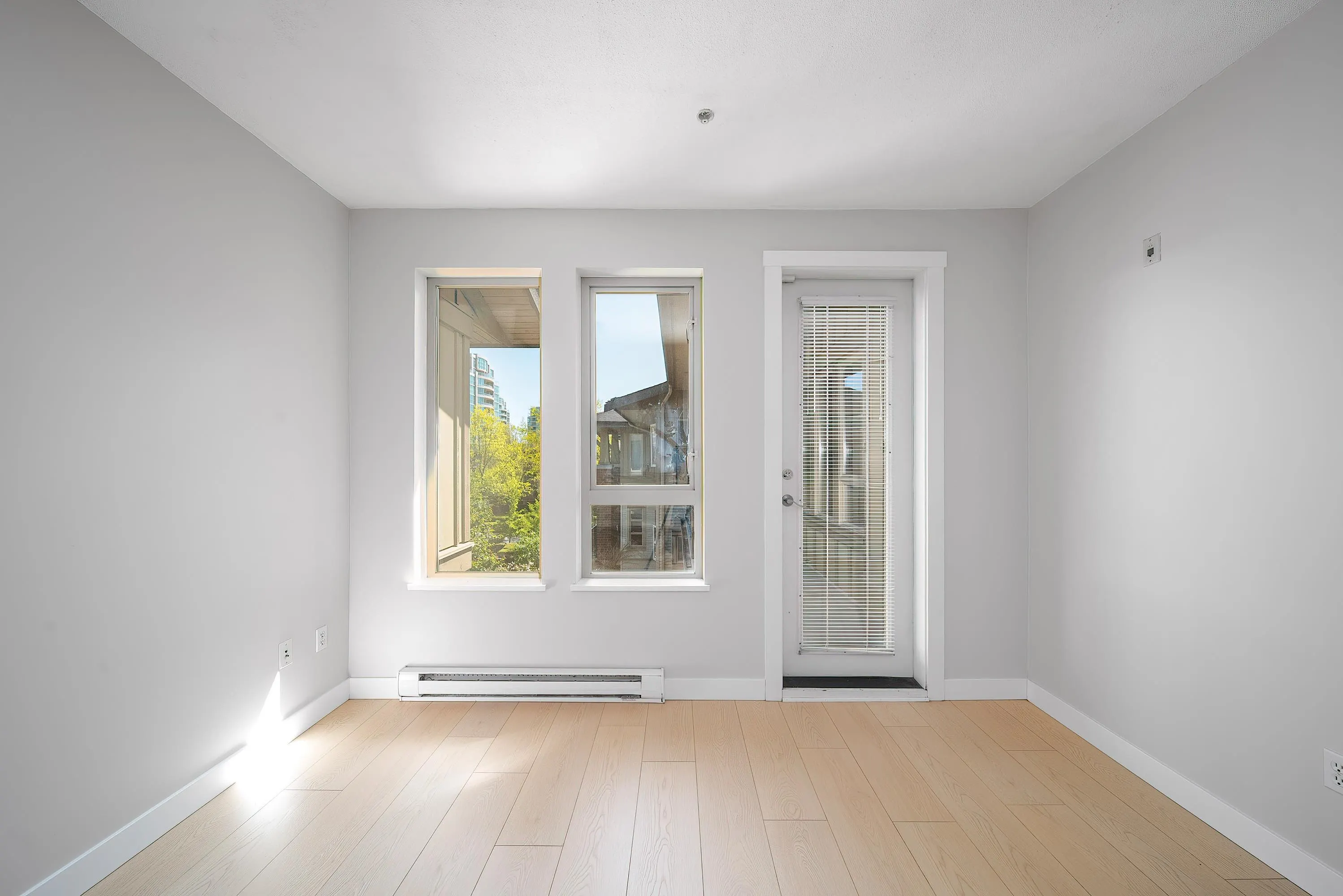 5403 5111 Garden City Road