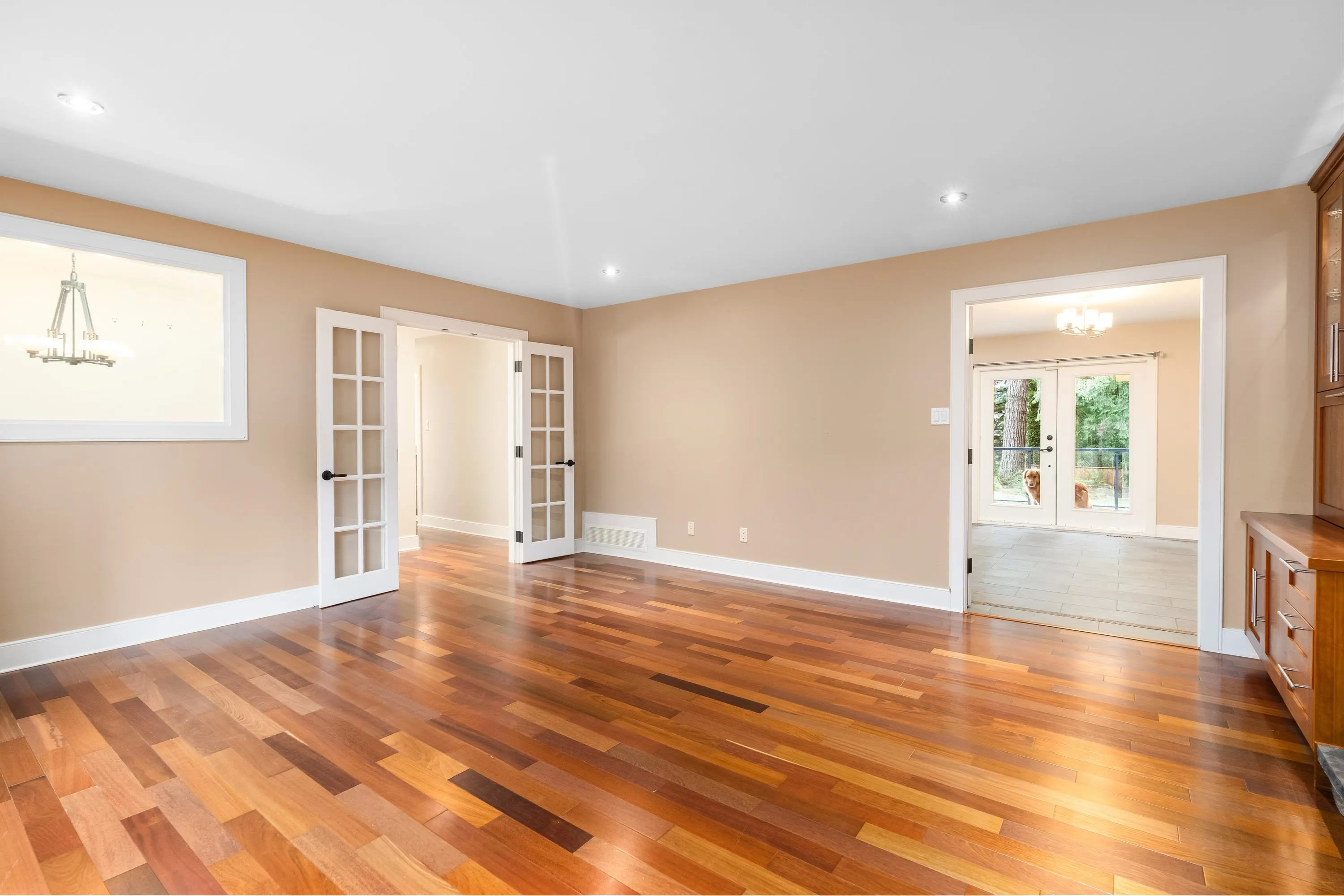 4793 Capilano Road