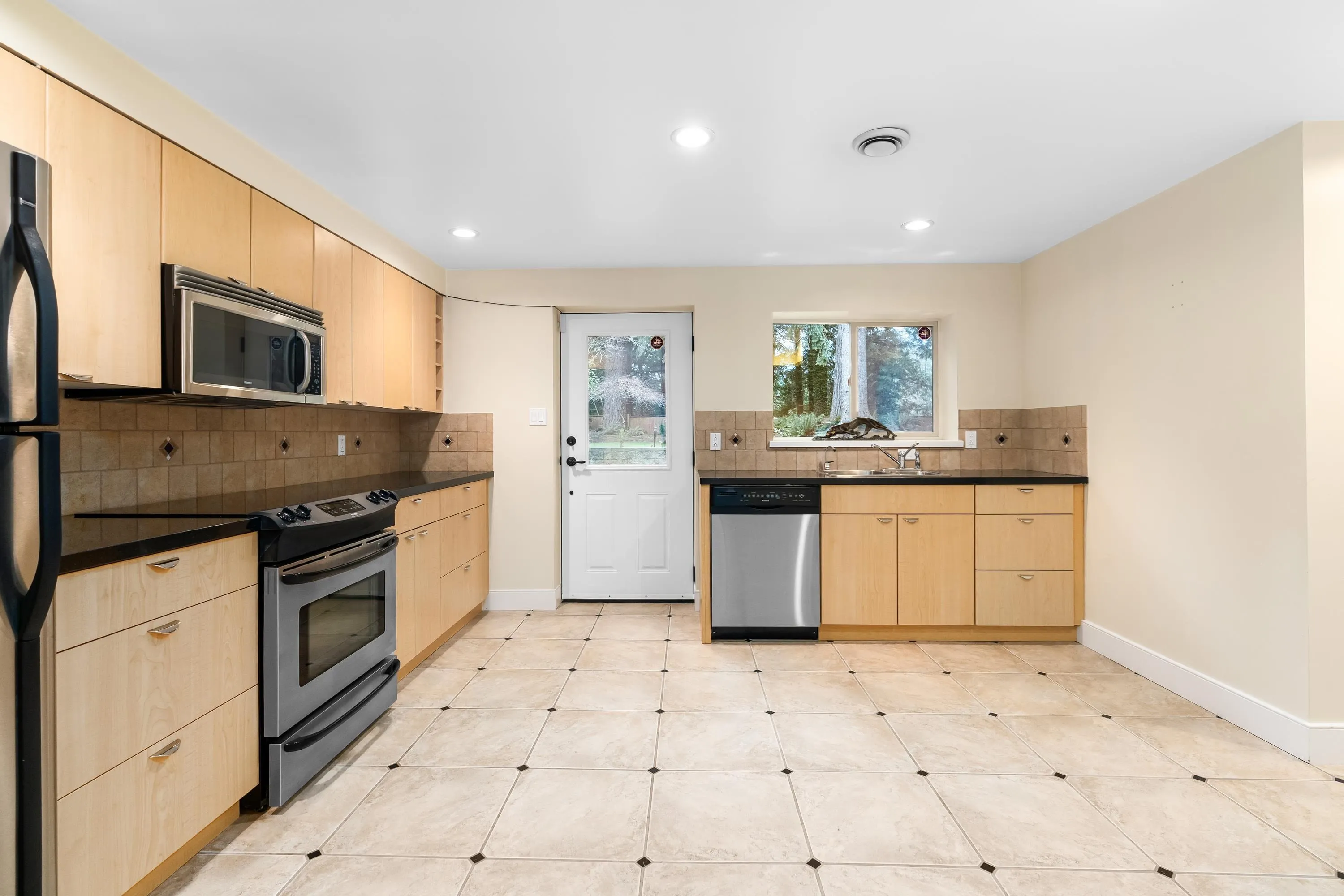 4793 Capilano Road
