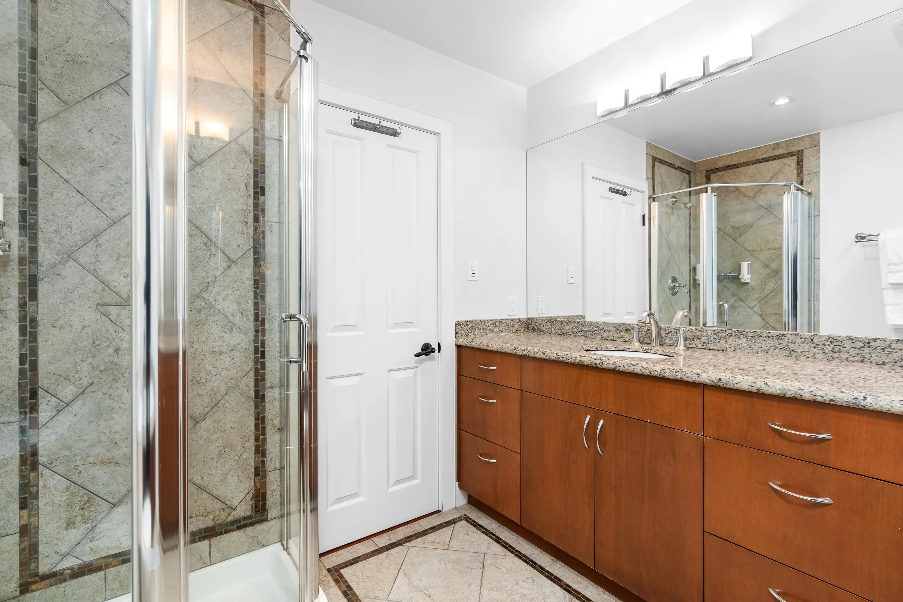4793 Capilano Road