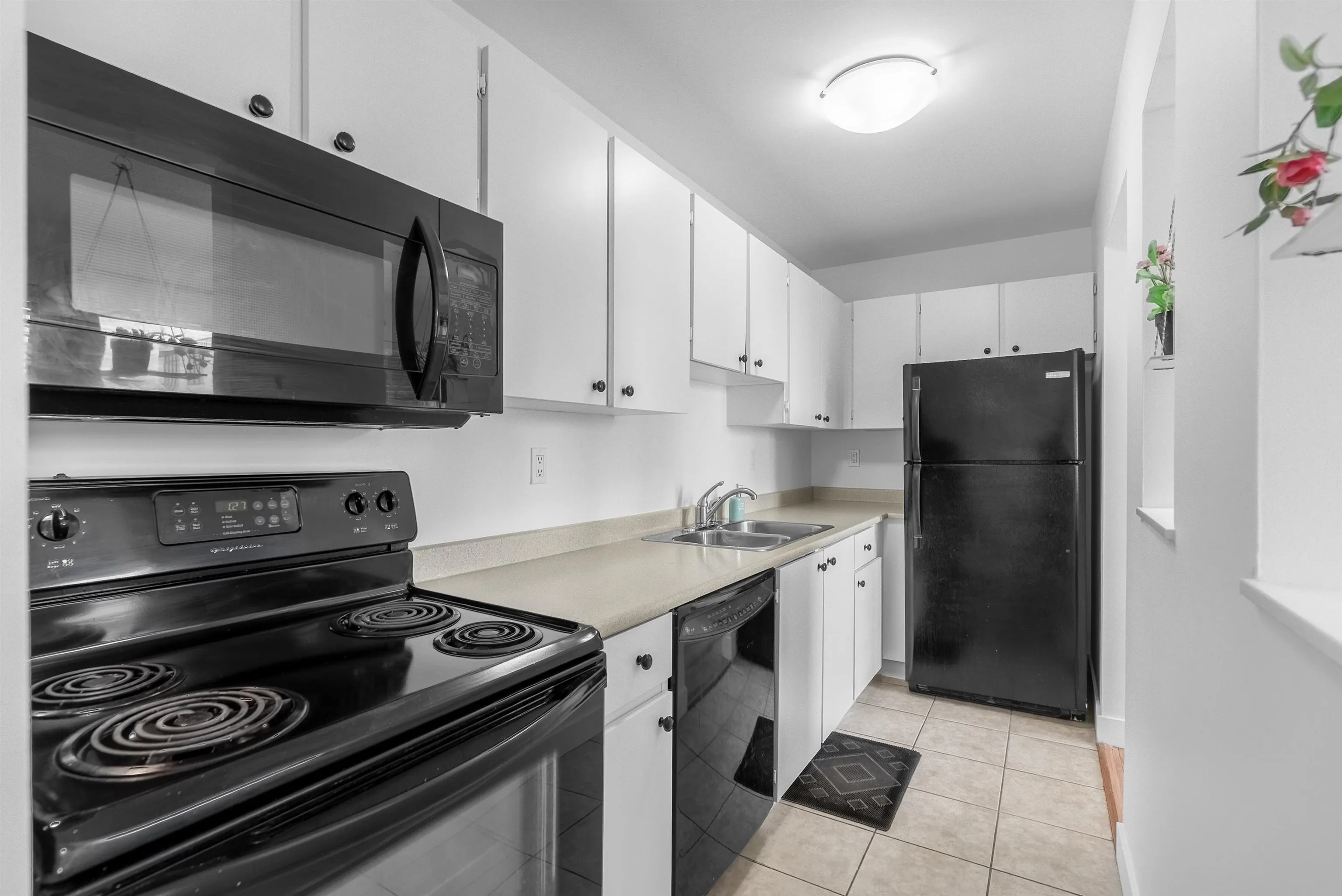 308 5664 200 Street