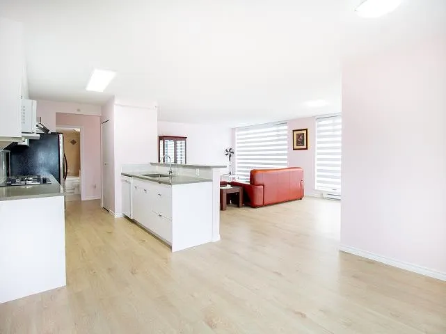 1002 5933 Cooney Road