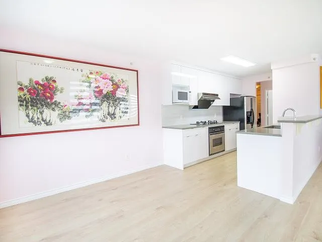 1002 5933 Cooney Road